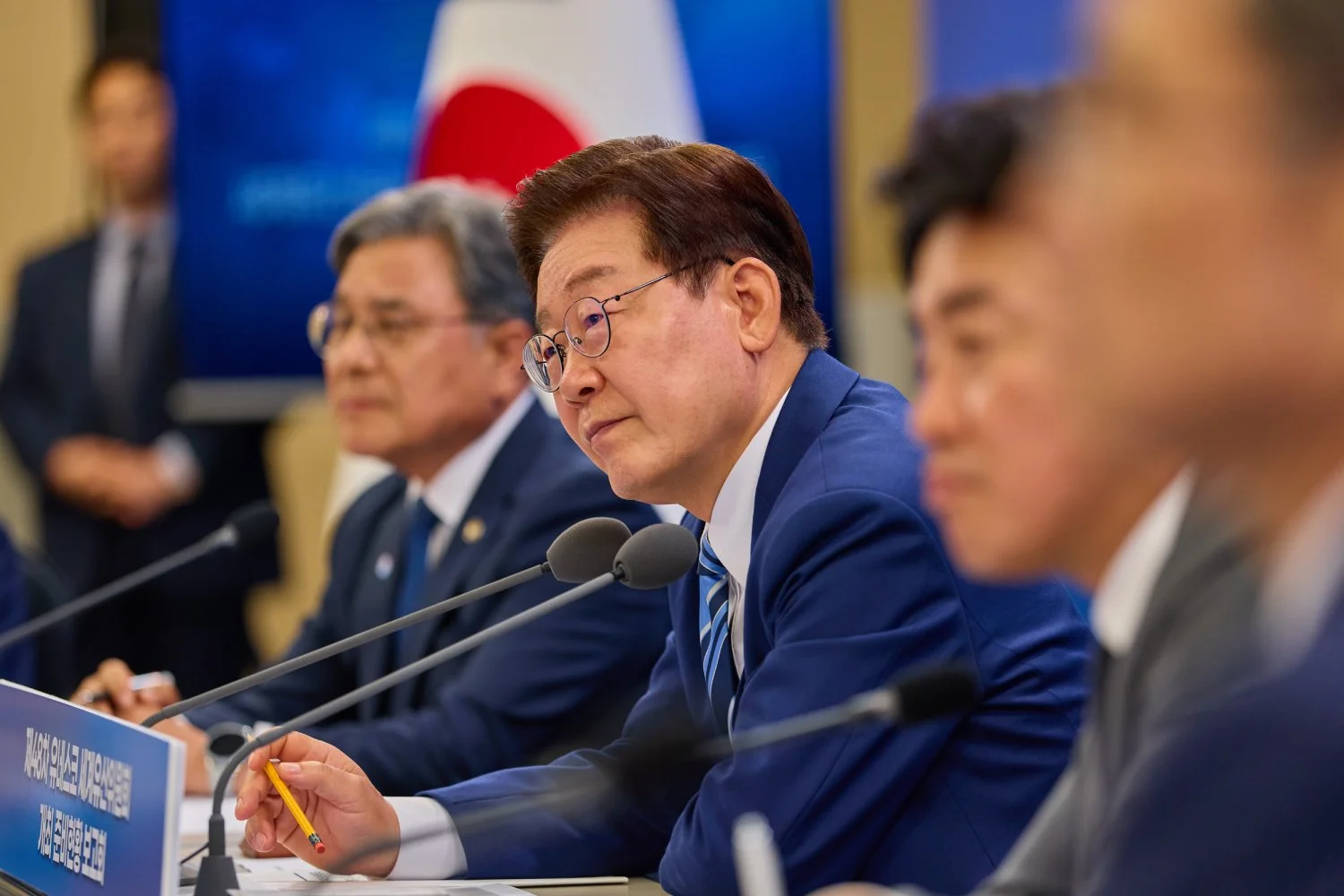 Presidente da Coreia do Sul chama técnico da seleção de incompetente e pede investigação