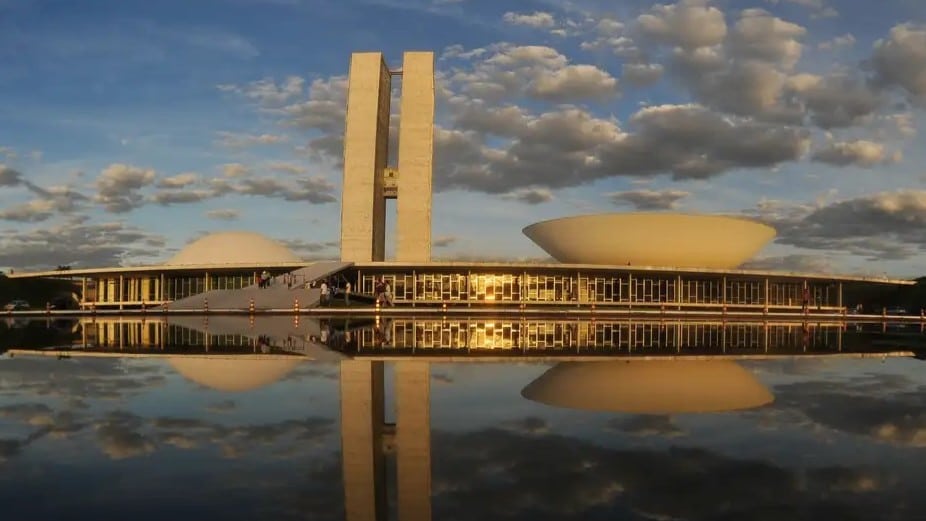 Partidos rechaçam golpismo de Flávio e desmontam alegação de fraude eleitoral