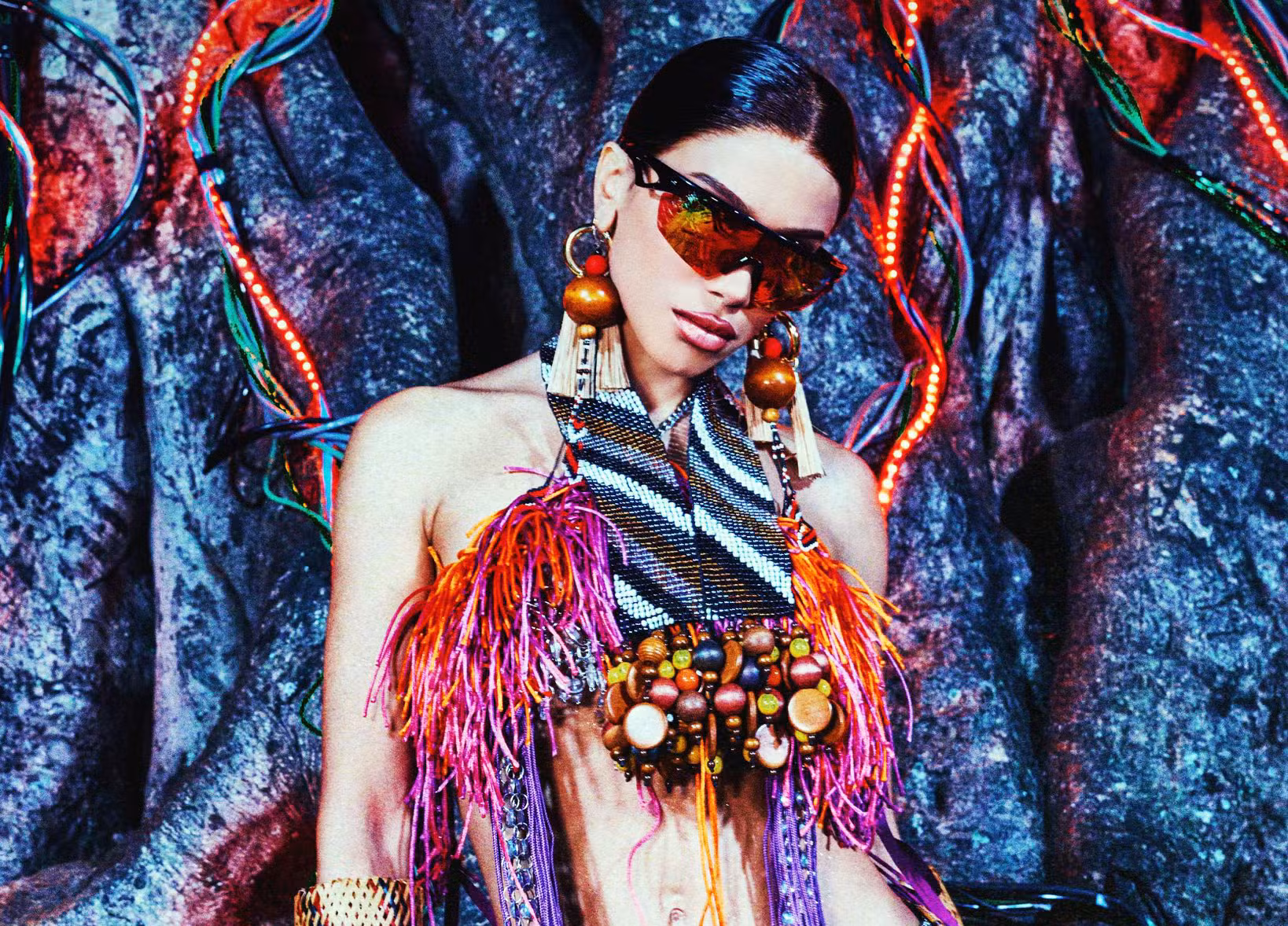 Finda a 'Equilibrium tour', Anitta anuncia agenda do show carnavalesco que fará no verão, em janeiro, por oito cidades
