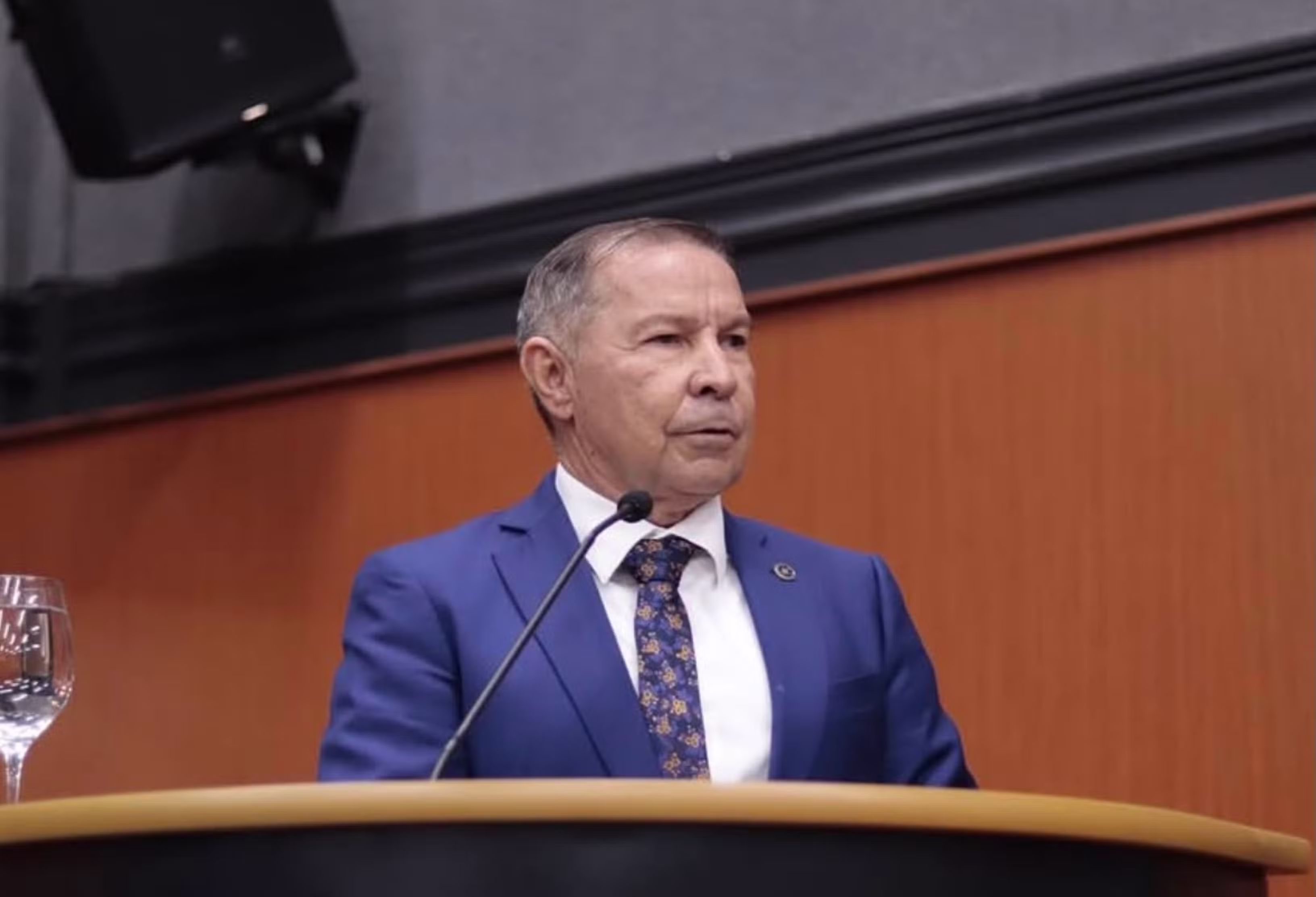 Pastor Isamar anuncia que é pré