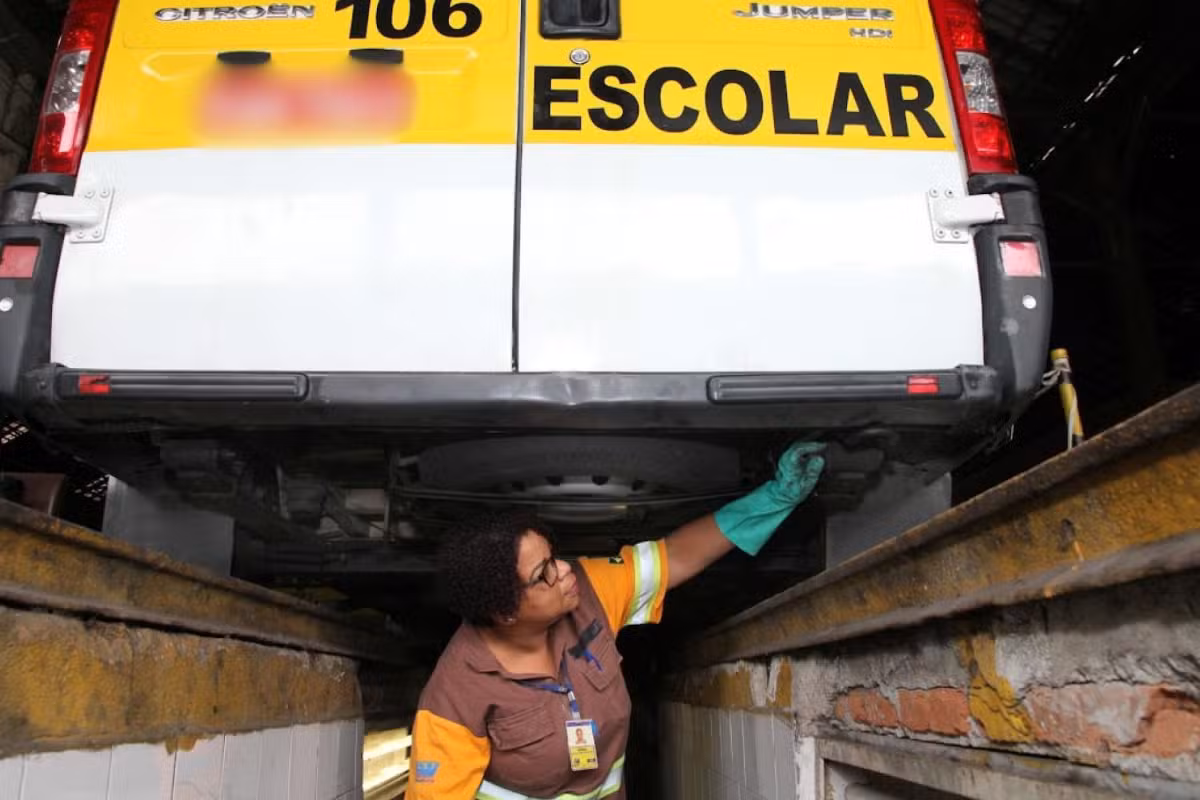 Transporte escolar em Santos: começa prazo para renovação de alvará e vistoria