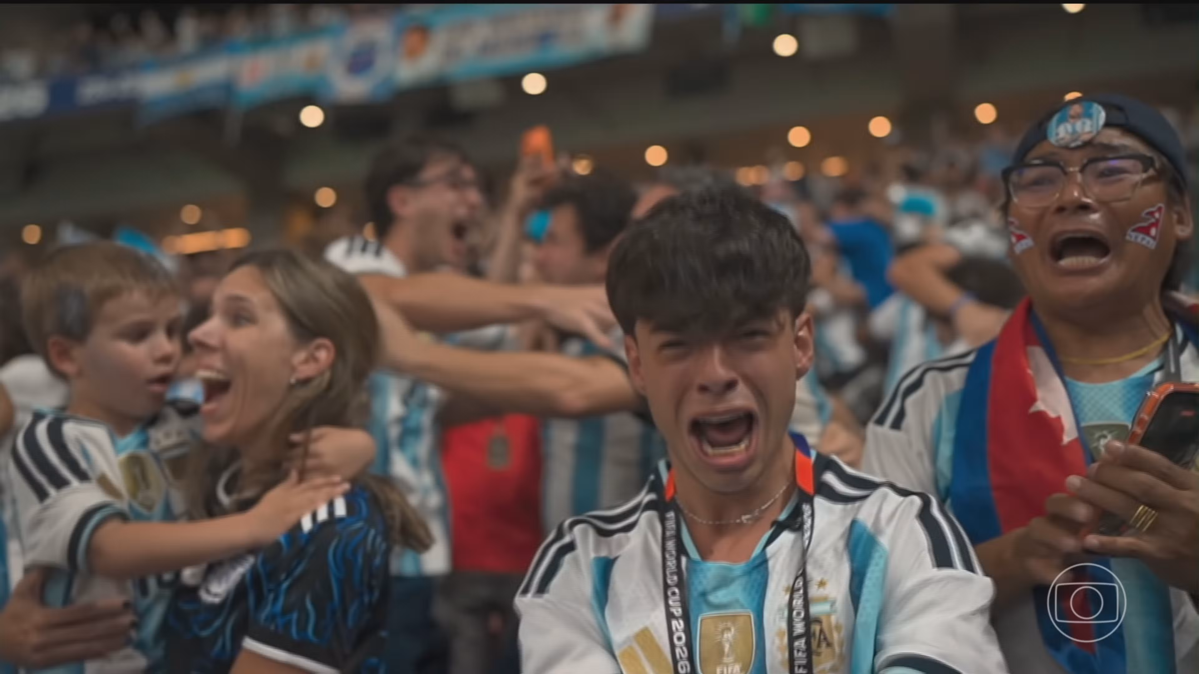 Semifinal entre Argentina e Inglaterra marca o encontro de torcidas protagonistas da Copa