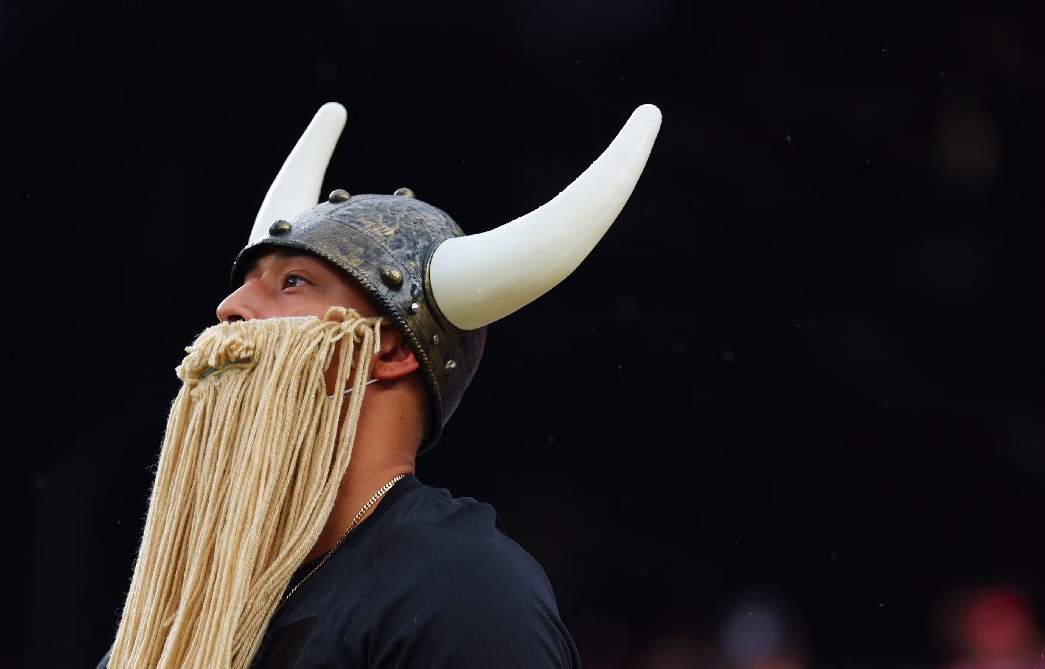 Quem eram os vikings, celebrados pela torcida da Noruega na Copa, e por que eles não eram como imaginamos