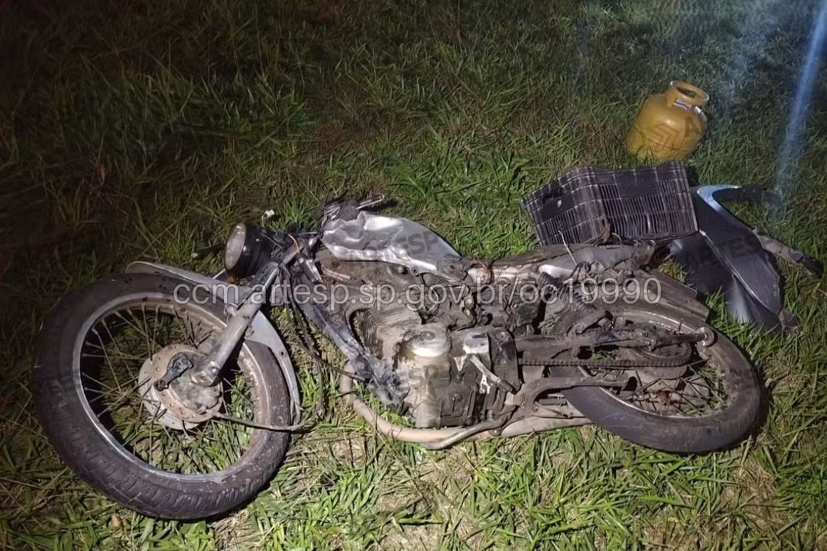 Motociclista morre após colisão com caminhonete em alça de acesso à Dutra em Taubaté