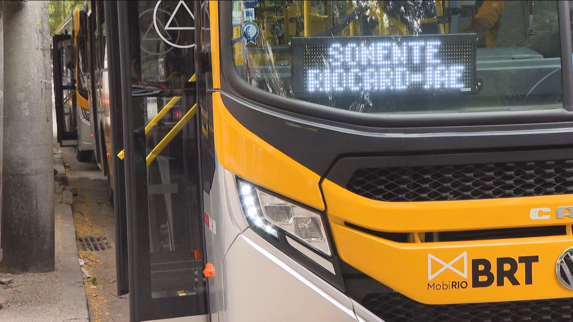 Fim do dinheiro nos ônibus do Rio: pagamento em espécie deixa de ser aceito a partir deste domingo