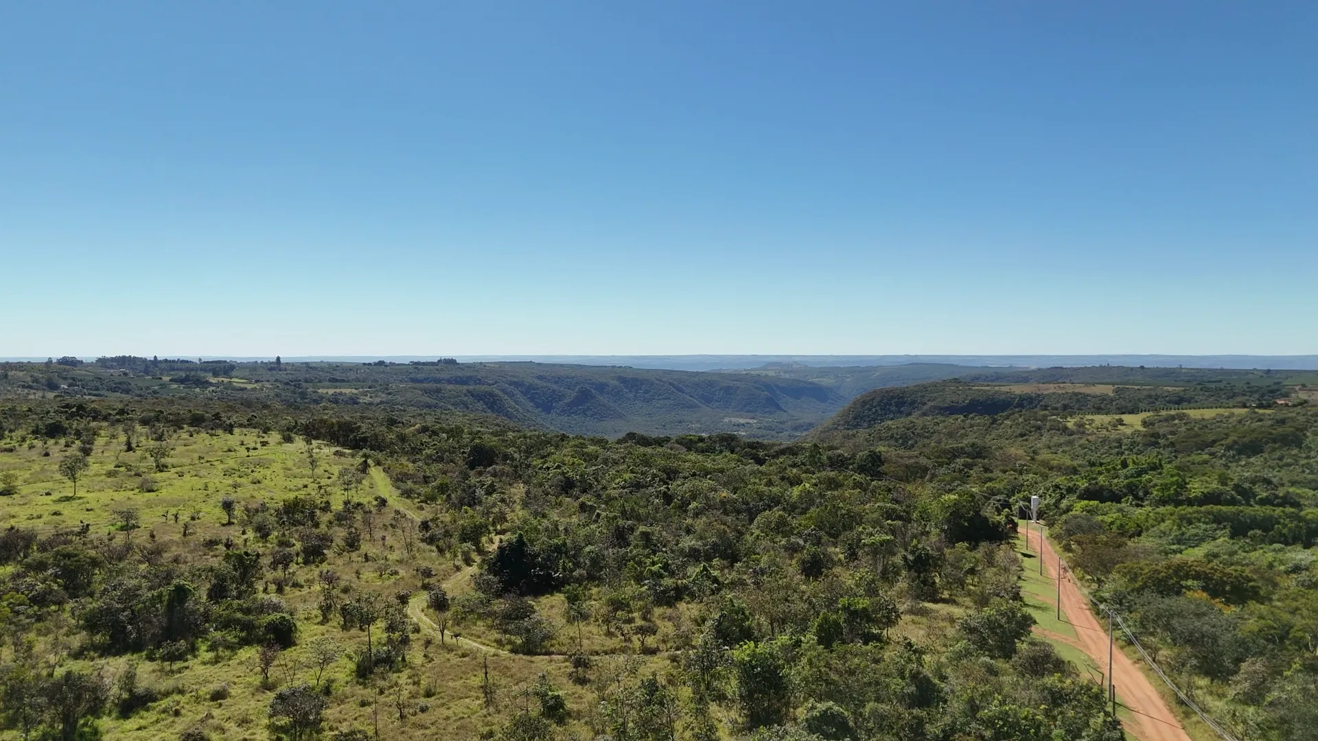 Cascata, cânions e trilhas: veja como é o parque onde jovem sumiu no interior de SP há 2 semanas
