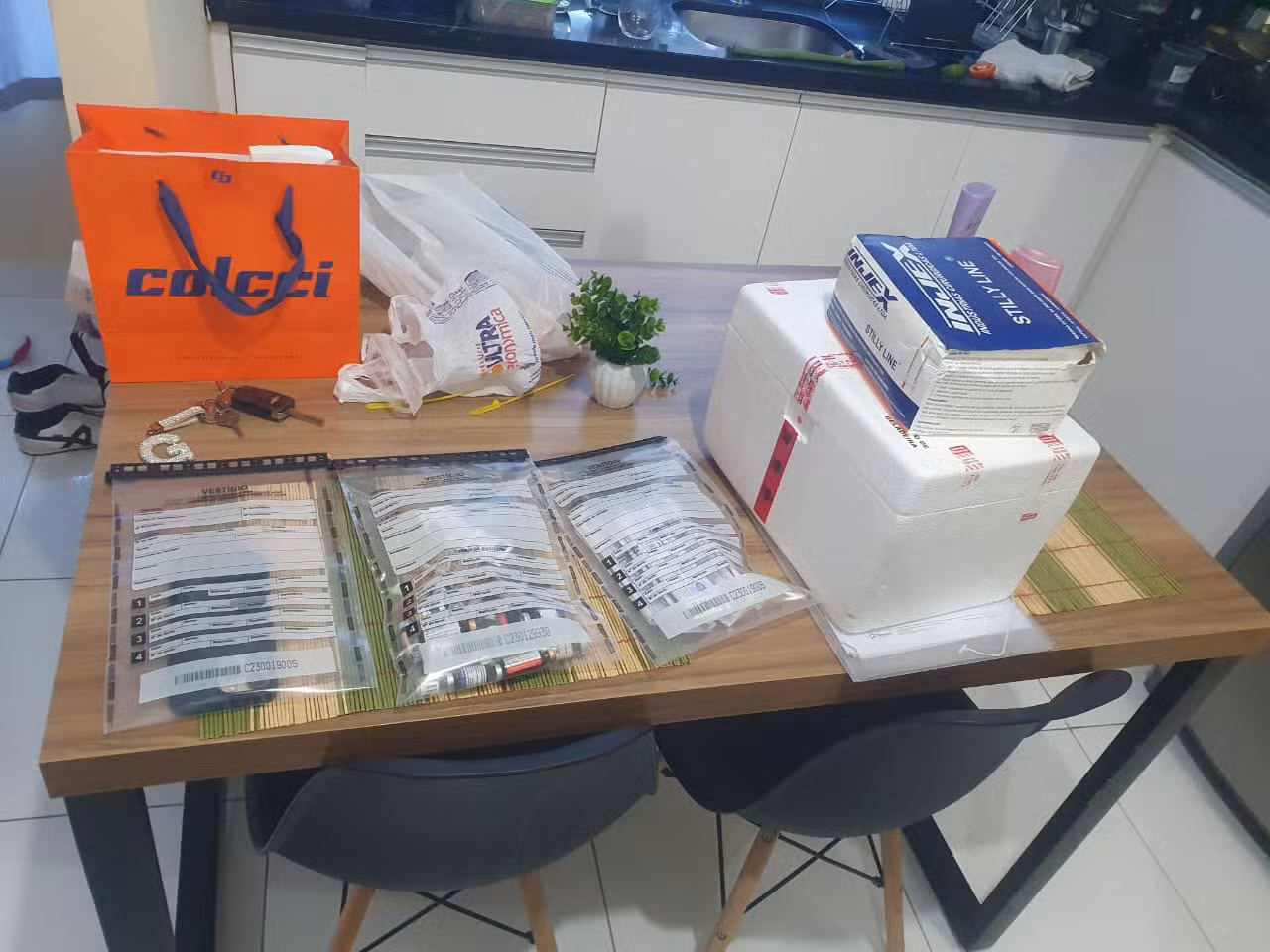 Polícia apreende 200 canetas emagrecedoras vendidas ilegalmente em operação na Bahia