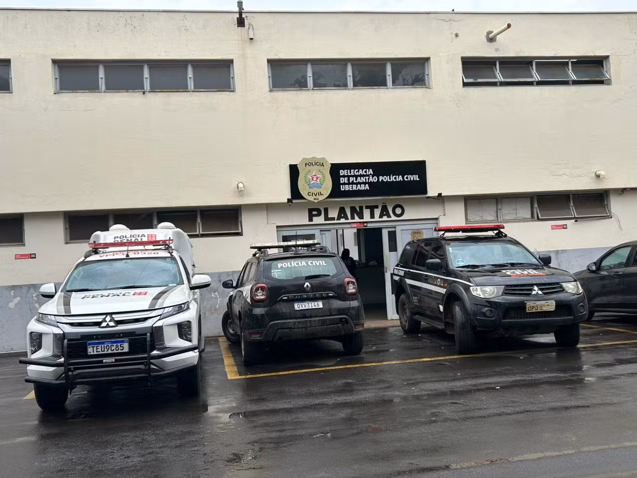 Motociclista de 20 anos morre em batida com carro em Uberaba; motorista estava bêbado e sem CNH