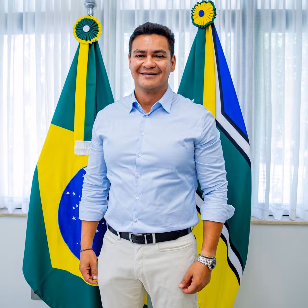 Teles Júnior deixa pré-candidatura ao Senado pelo Amapá e retorna como vice na chapa de Clécio