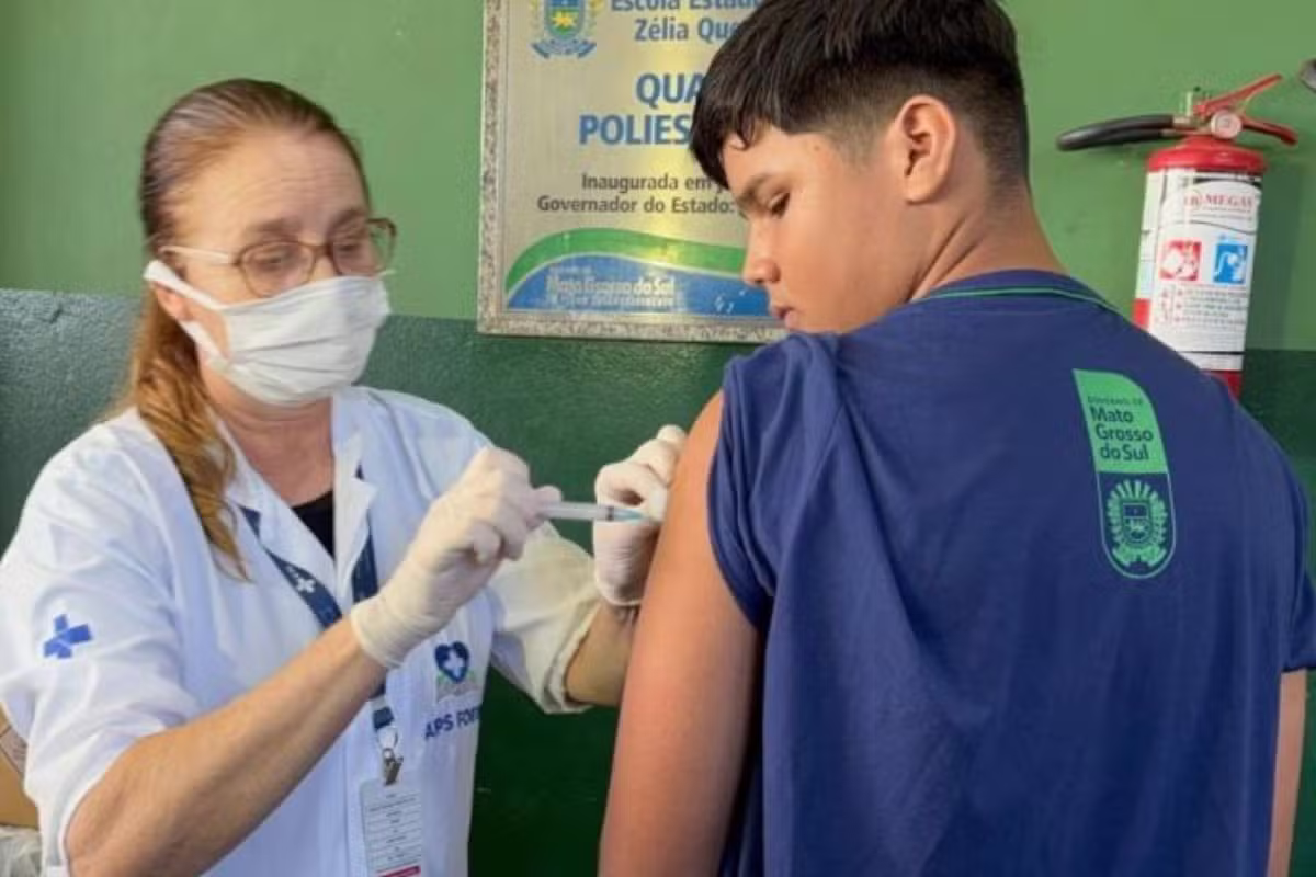 Campanha leva vacinas a escolas dos 79 municípios de MS em novembro