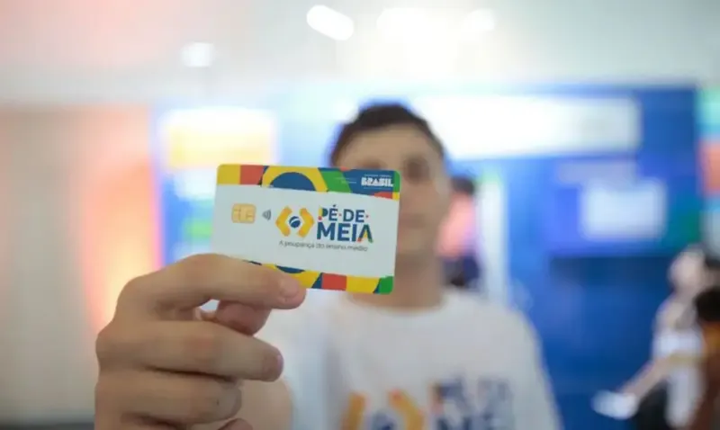 Pé-de-Meia 2026: quarta parcela de R$ 200 começa a ser paga nesta segunda; veja calendário