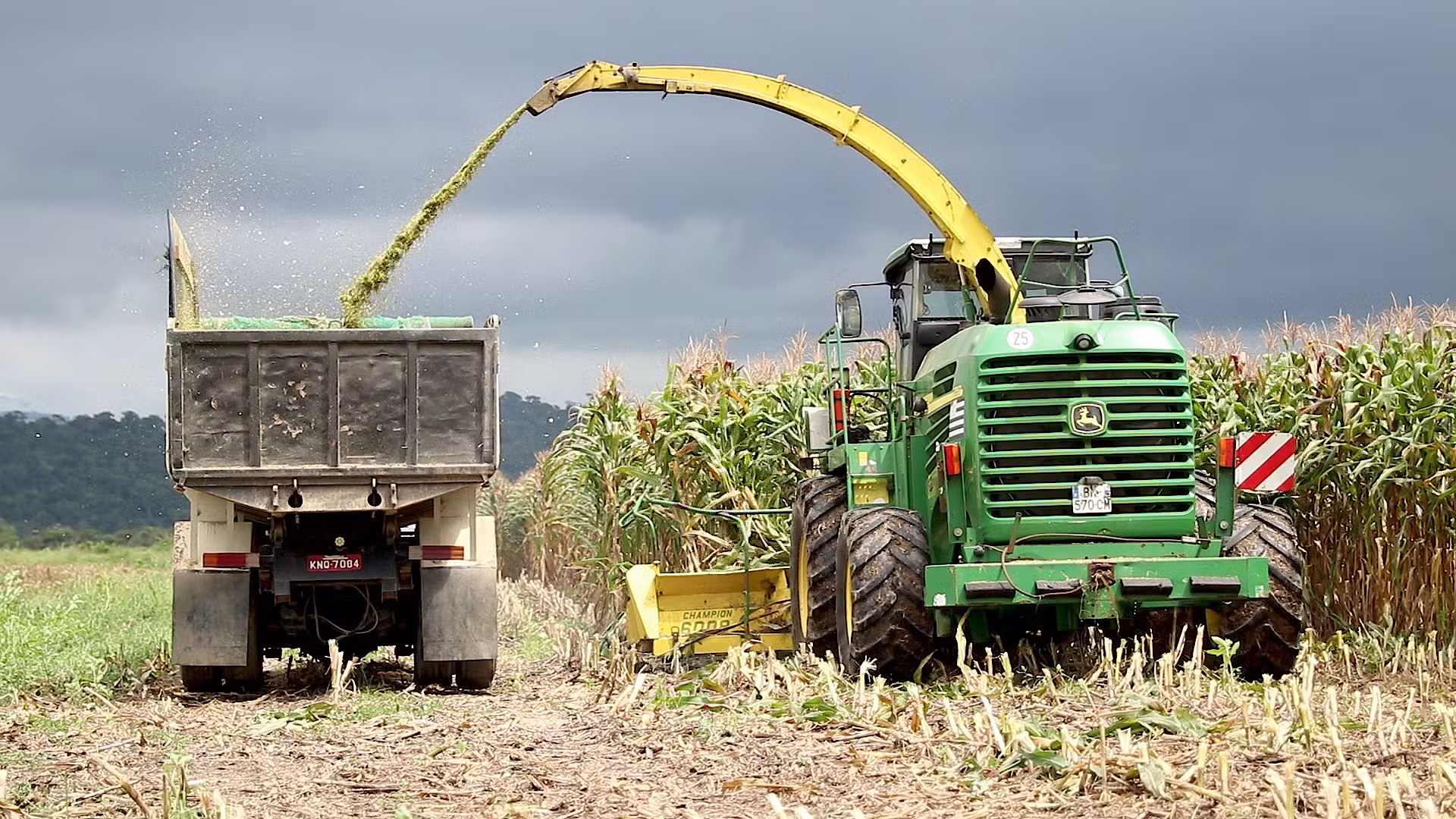Setor de fertilizantes pede R$ 2 bilhões ao governo para conter impacto da guerra no Irã