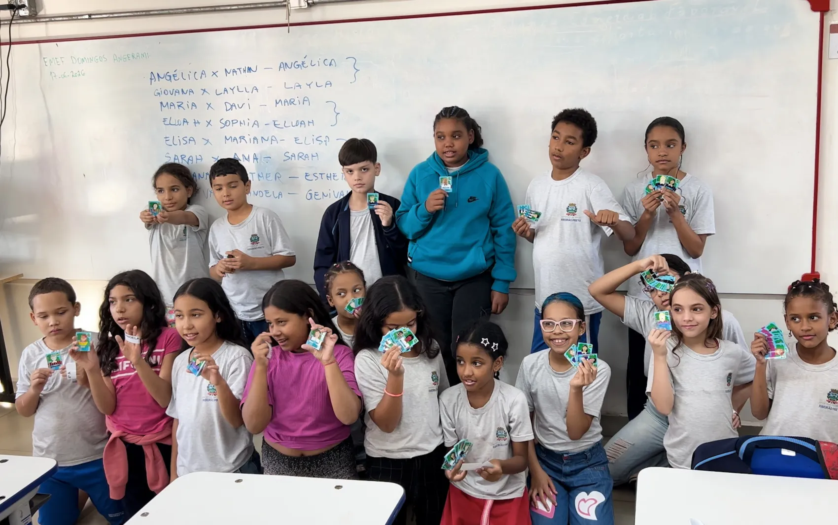 Craques do jogo: professor de Ribeirão Preto, SP, transforma alunos em figurinhas da Copa do Mundo