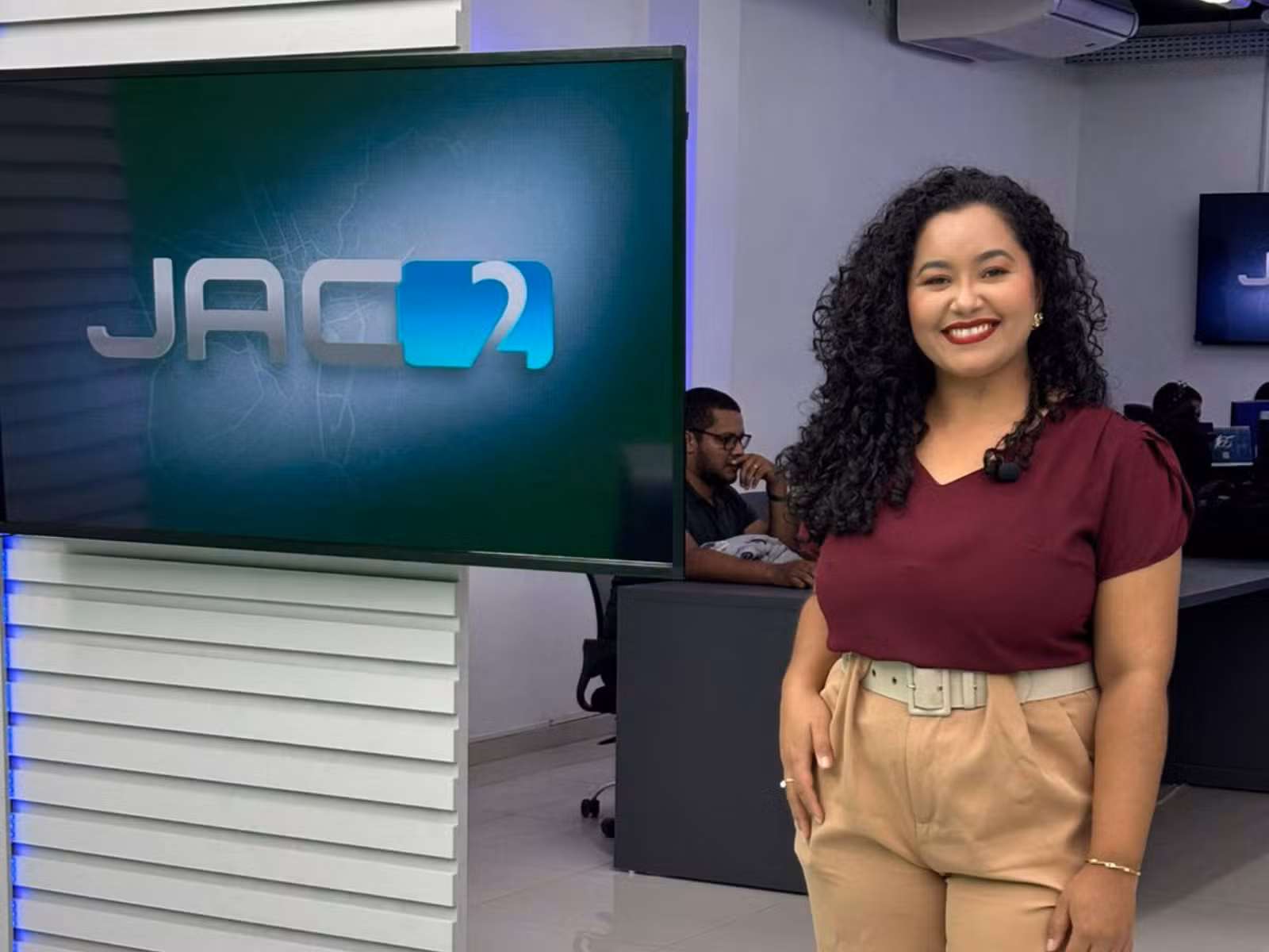 AO VIVO: Assista ao JAC2 com Quésia Melo