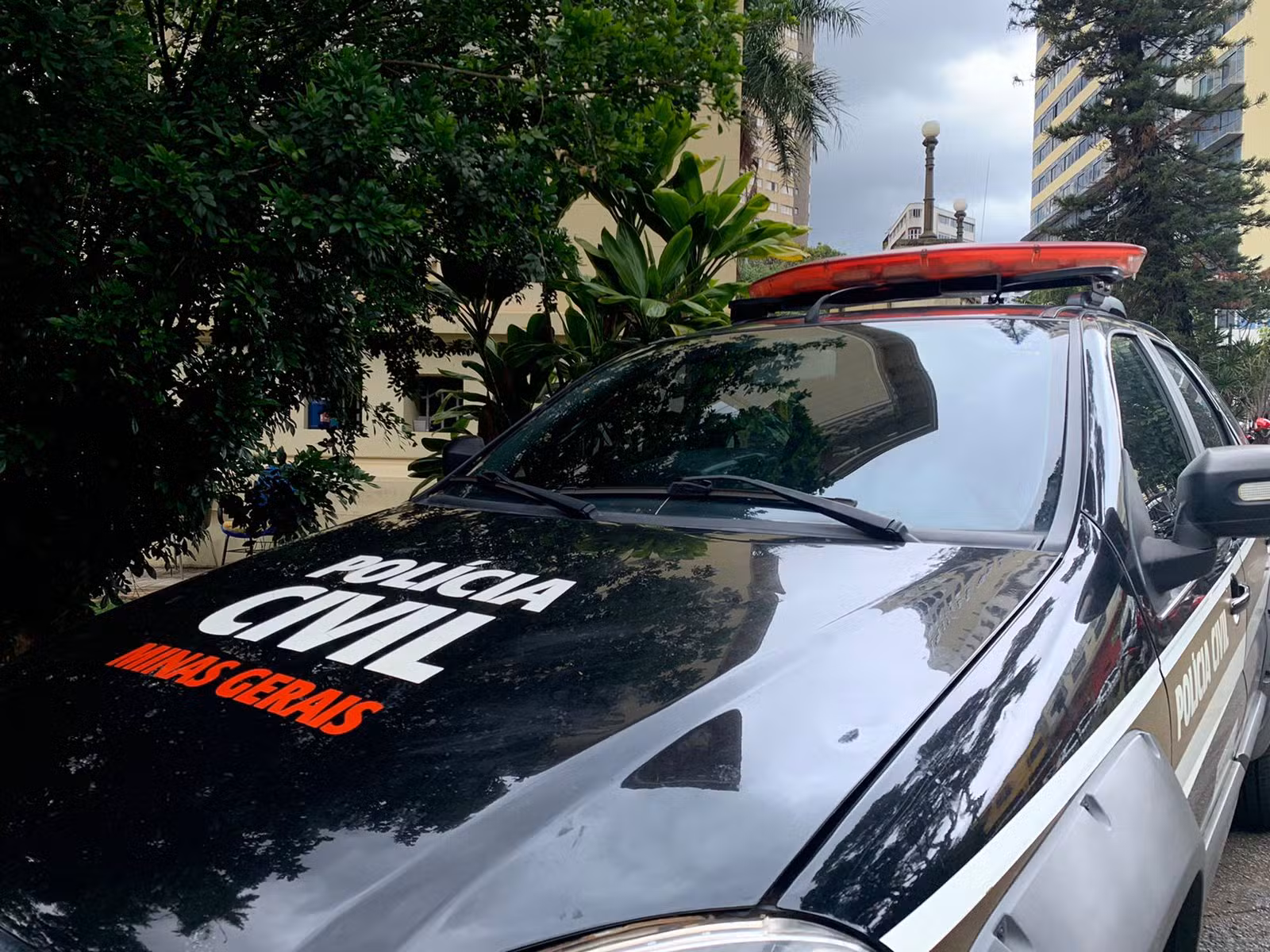 Duas mulheres são mortas a tiros em praça da Grande BH