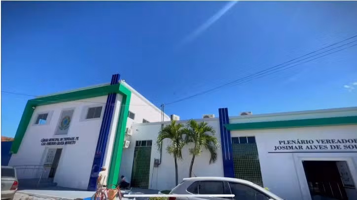 Concurso da Câmara de Trindade abre inscrições para 11 vagas; salários chegam a R$ 2,5 mil