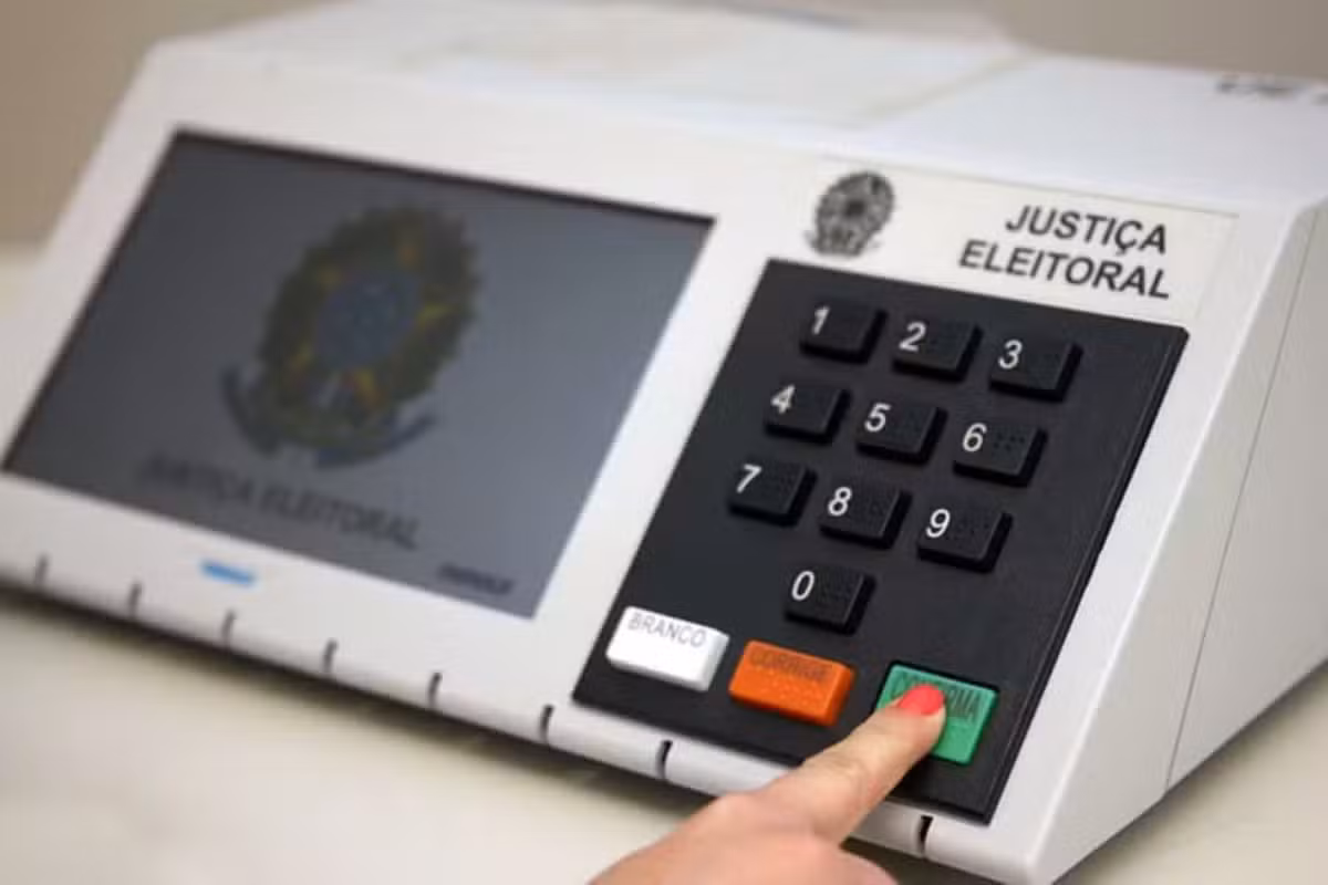 RJ tem 132 urnas substituídas no 2º turno, segundo balanço do TRE-RJ