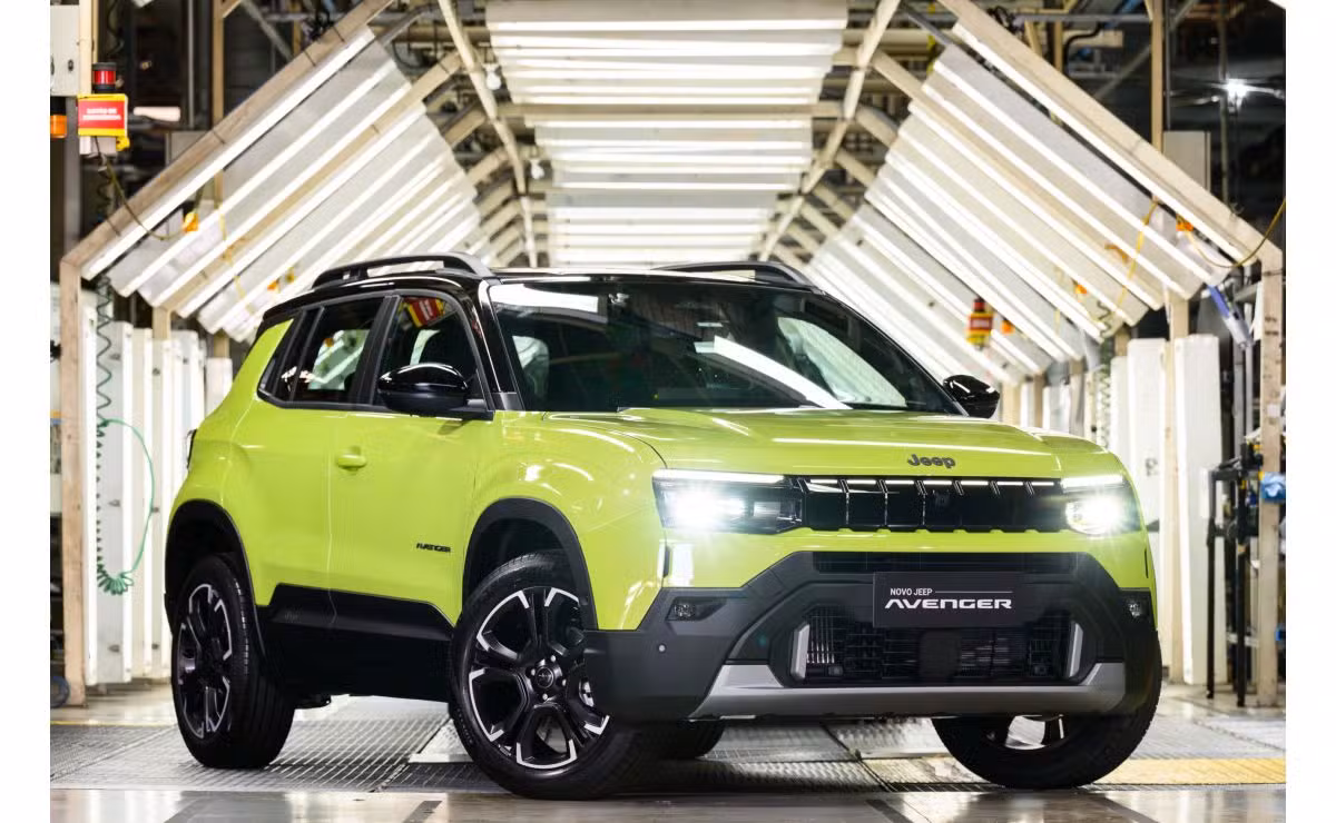 Stellantis, dona da Fiat, inicia produção do Jeep Avenger no Brasil e prepara estreia neste semestre