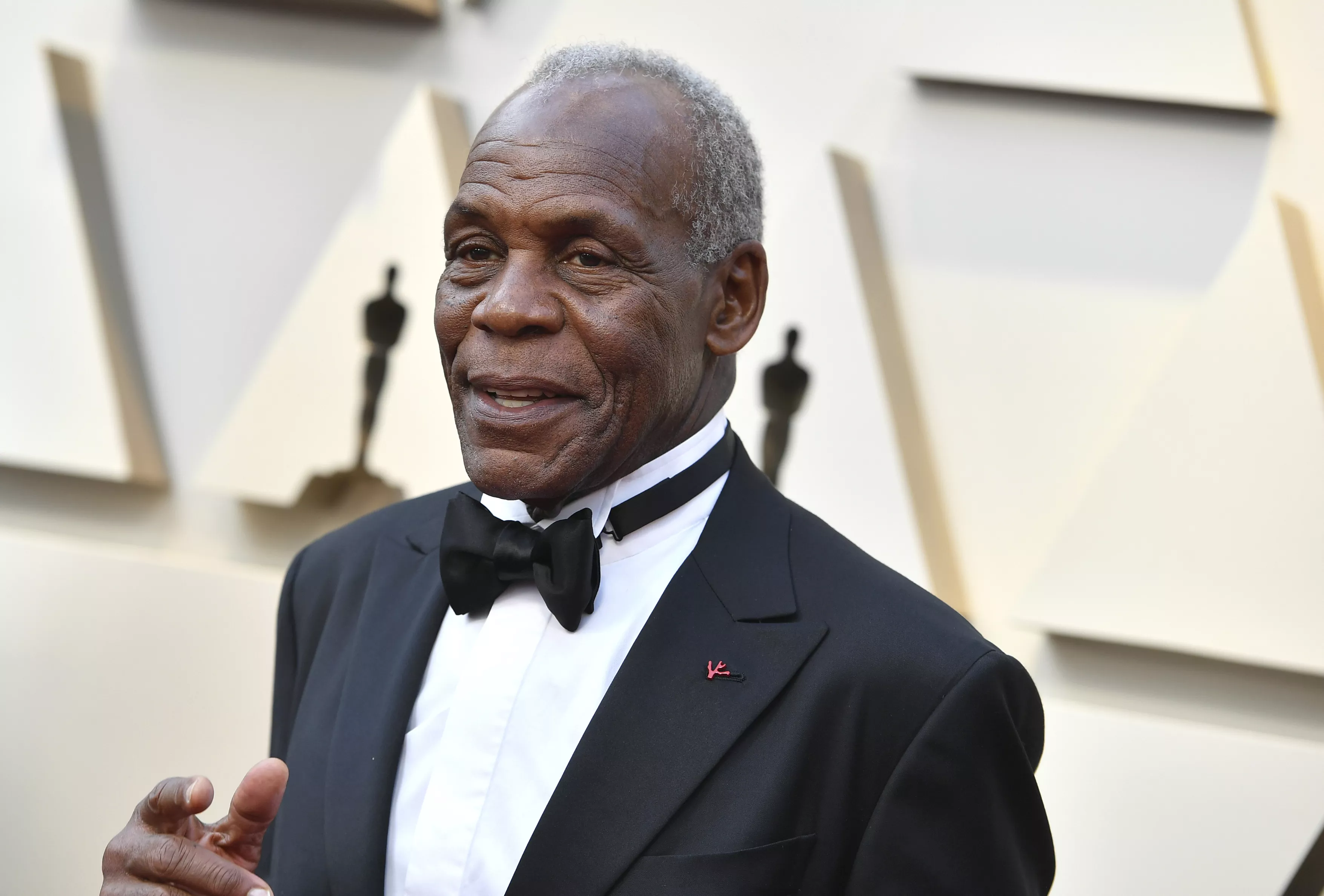 Danny Glover, ator de 'Máquina Mortífera', revela diagnóstico de Alzheimer