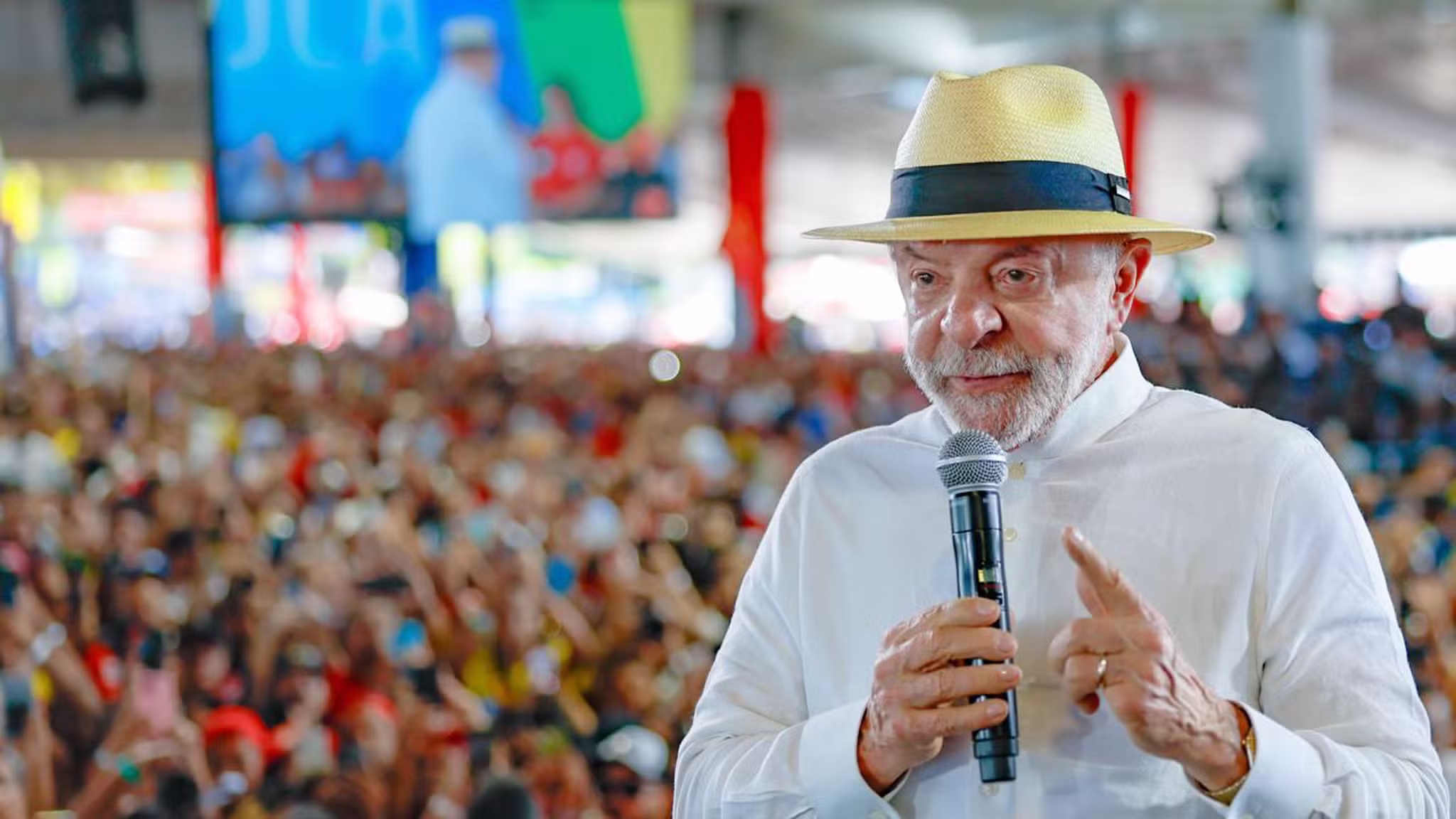 Novas revelações sobre Lulinha e Marcola incomodam Lula, e PT vai usar contato entre Vorcaro e Flávio Bolsonaro para contra