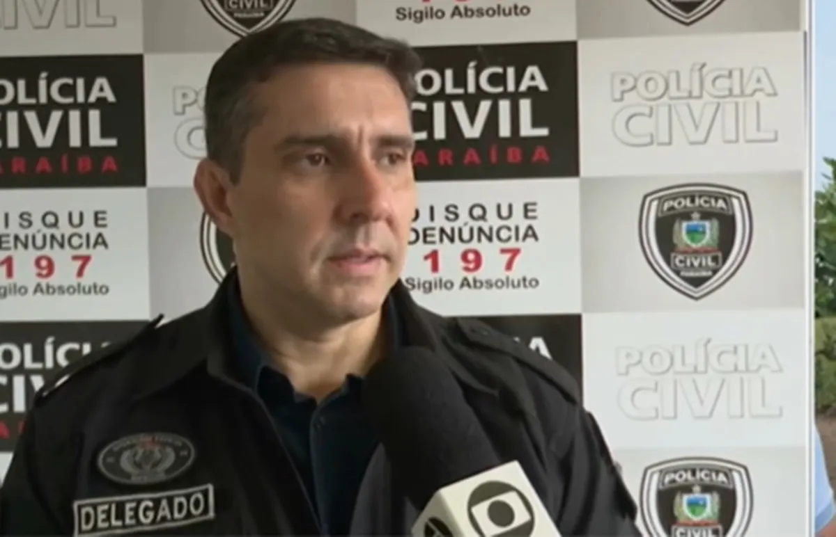Áudio mostra delegado preso por desvio de drogas mandando fazer boletim de ocorrência com dados falsos sobre apreensão na PB; OUÇA