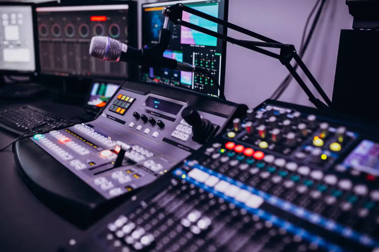 Após sair do ar em maio, Rádio Eldorado anuncia retorno a partir de outubro