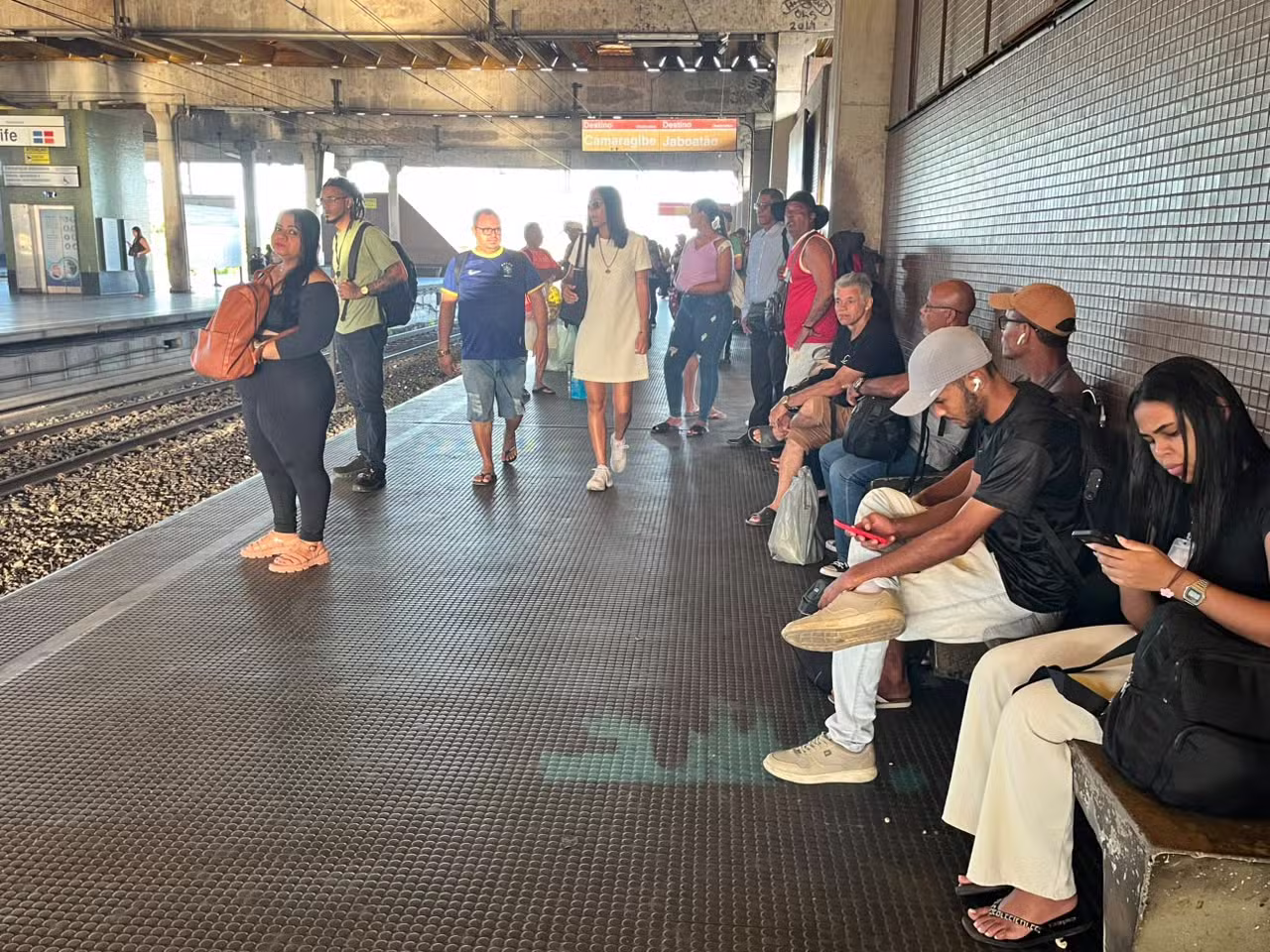 Ramal Camaragibe do Metrô do Recife para de funcionar e cinco estações são fechadas
