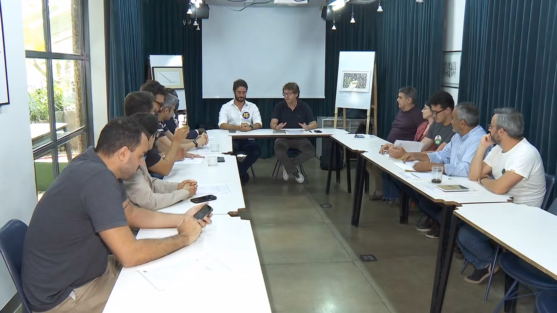 Gabriel Azevedo propõe aproximar empresas e universidades para estimular inovação em Minas