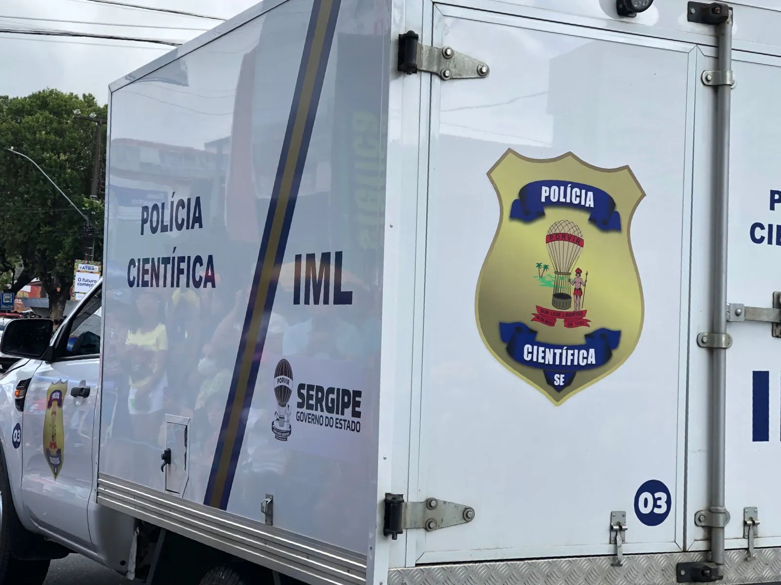 Homem é encontrado morto dentro de piscina na Zona Sul de Aracaju