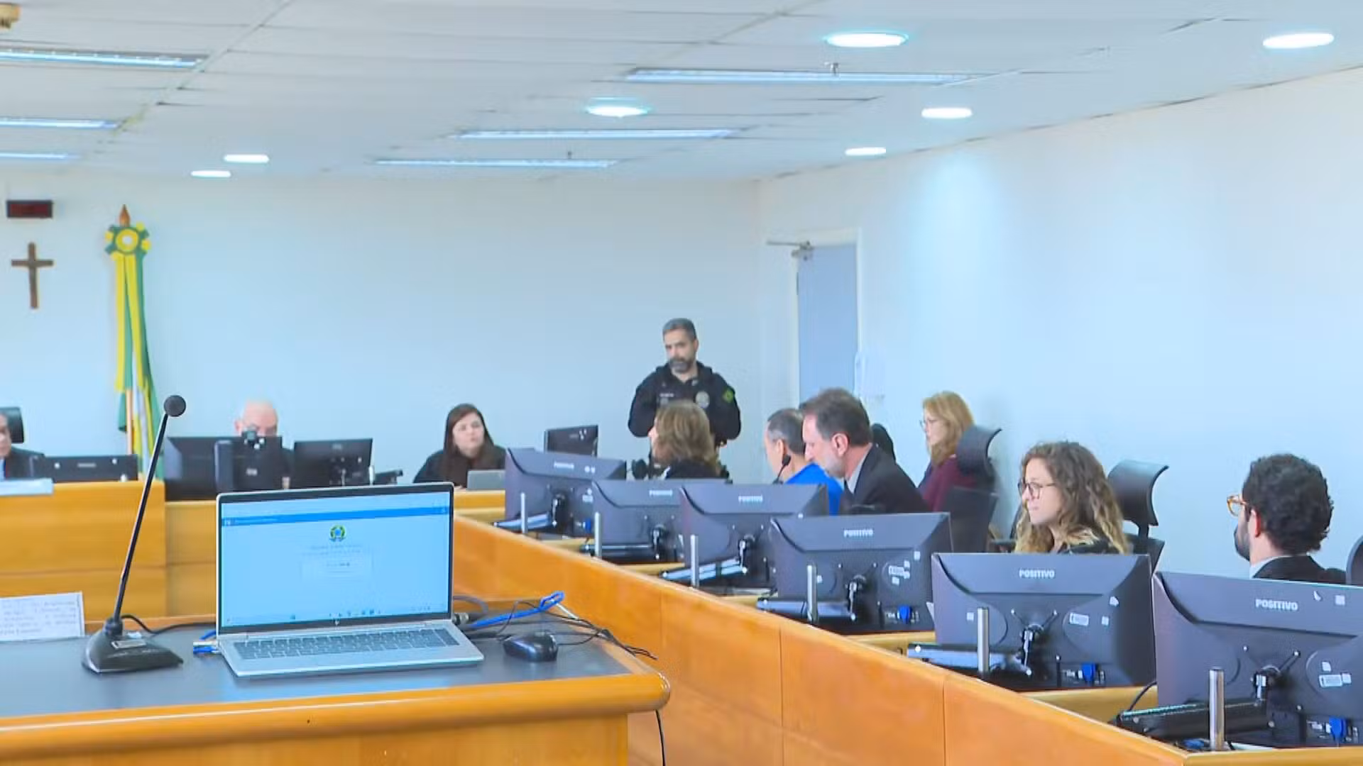 Rodoviários e empresas de ônibus não chegam a acordo em nova audiência de conciliação no TRT