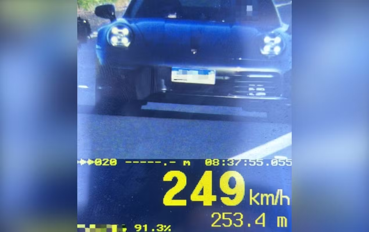 Motorista é multado por dirigir a 249 km/h na Castello Branco em Cesário Lange