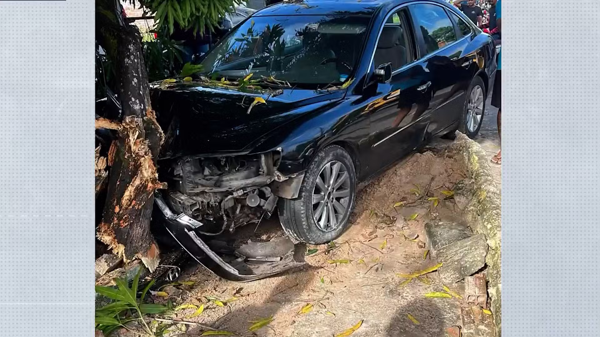 VÍDEO: Mulher morre atropelada após motorista sair de carro sem acionar freio de mão, na Grande São Luís