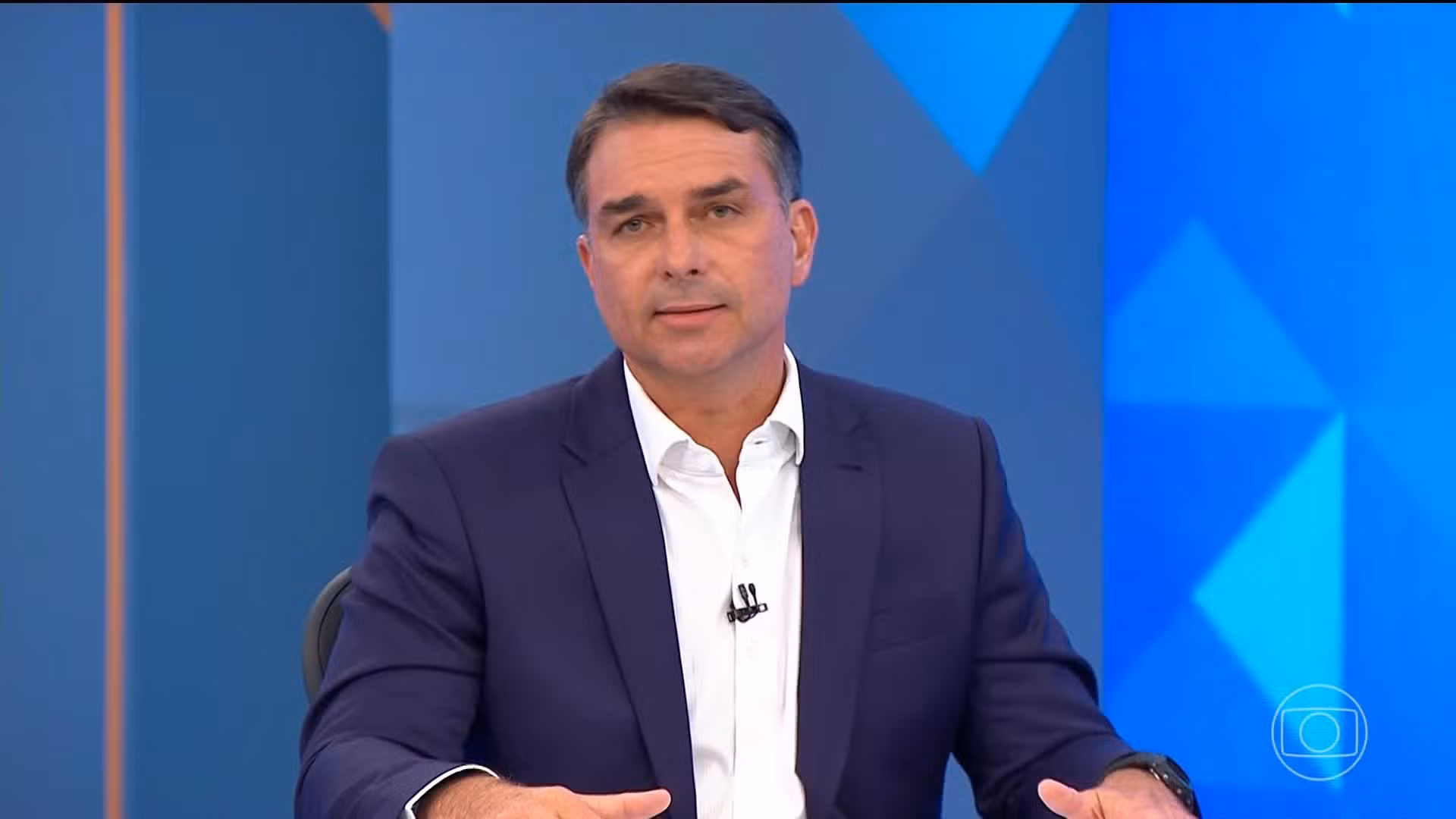 Vídeos: Tralli e Renata entrevistam Flávio Bolsonaro, candidato a presidente pelo PL