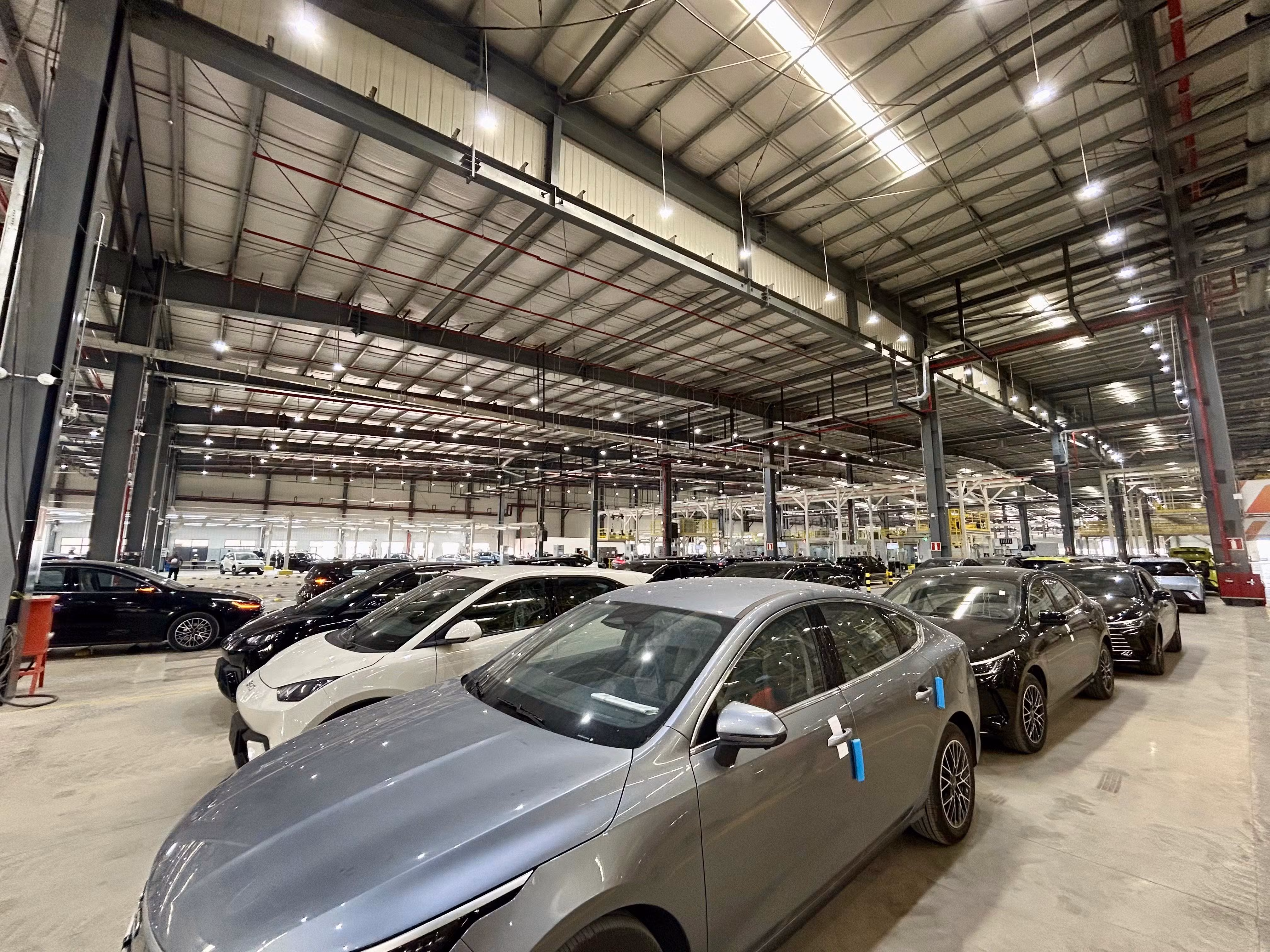 Anfavea volta a criticar imposto menor para carros chineses e fala em 'competição desigual'
