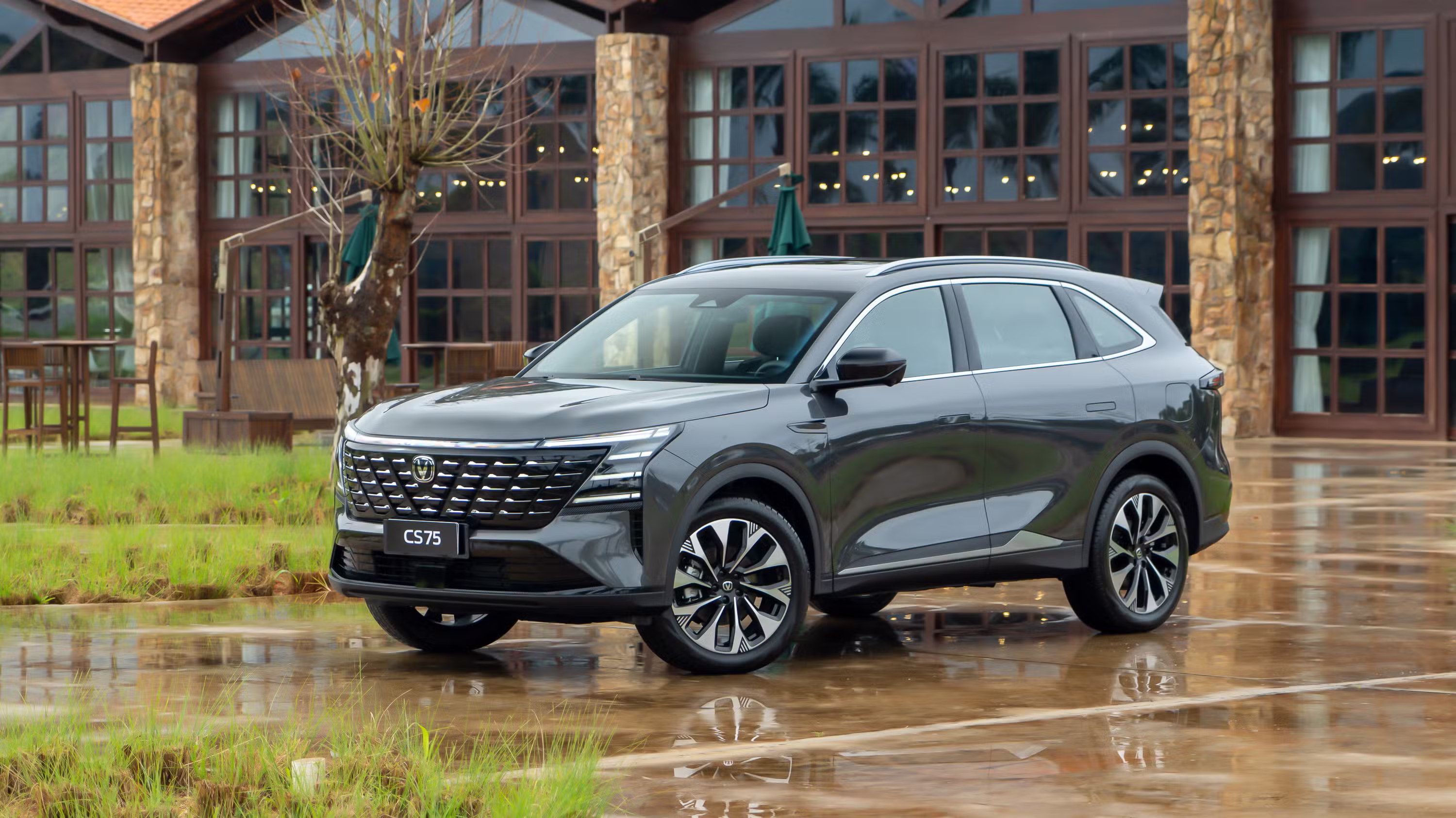 CAOA Changan lança CS75; SUV custa R$ 199.990 e será fabricado no Brasil