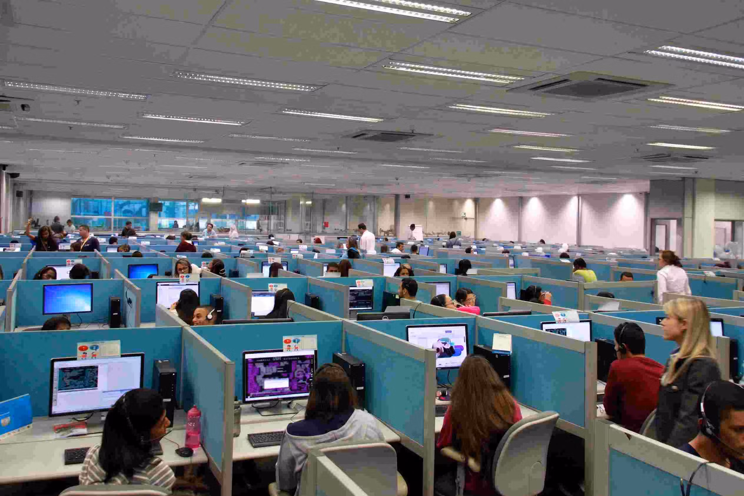 Callink tem mais de 700 vagas com jornada de 6h30 em Uberlândia; entrevistas serão online