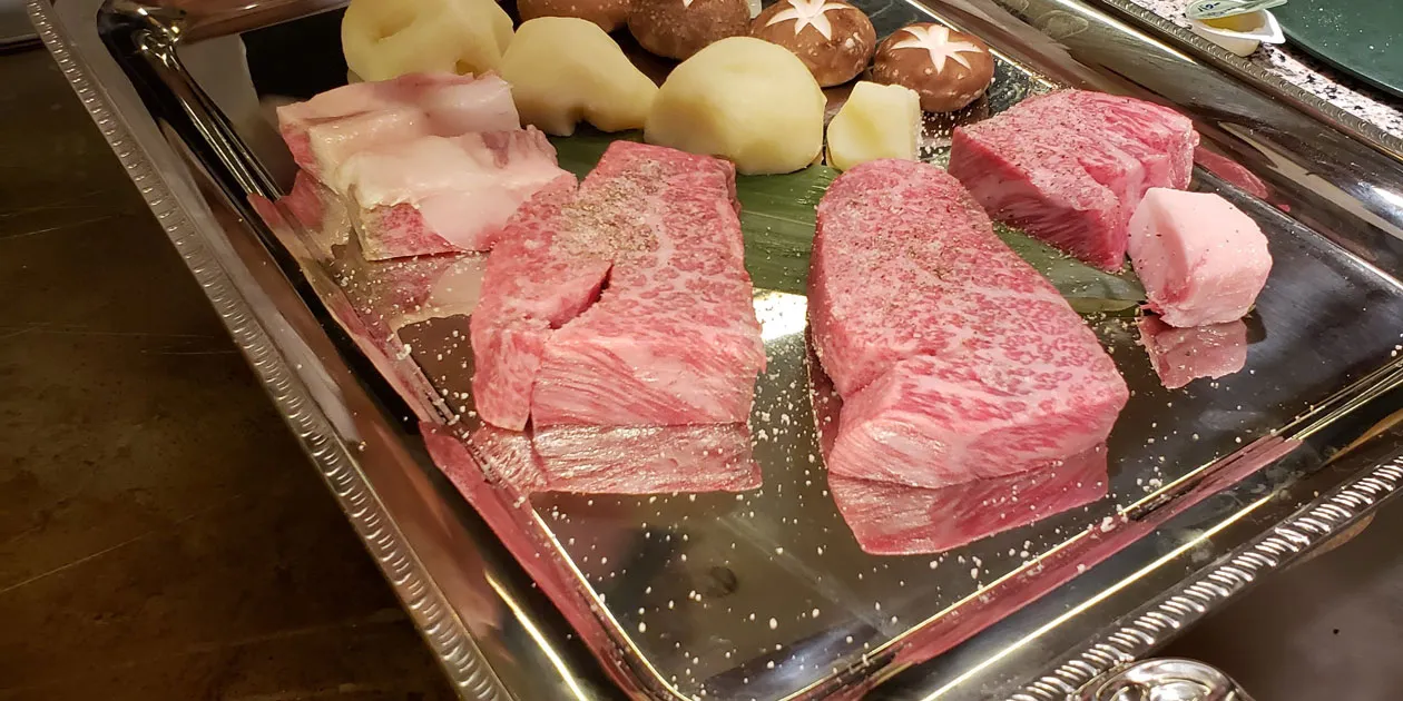 R$ 1 mil o quilo? Conheça o wagyu, boi do Japão que tem a carne mais cara do mundo