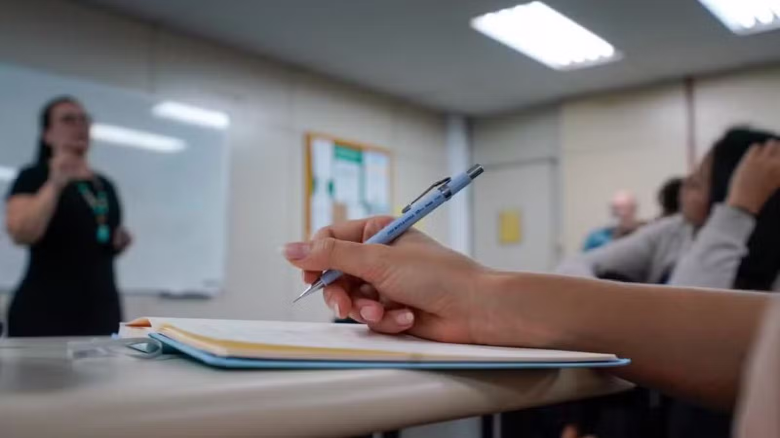Conselhos tutelares de Salvador atenderam mais de mil casos de violação de direitos de crianças enviados por escolas em 2025