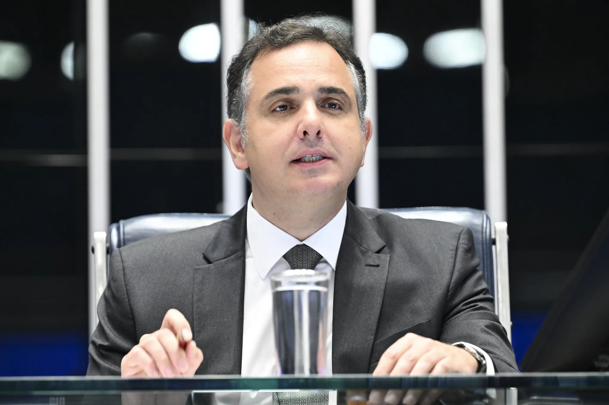 PF diz que Pacheco se reuniu com dono de associação investigada para discutir nomeação de presidente do INSS; senador nega