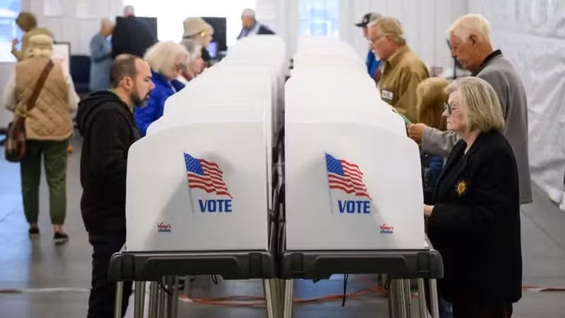 Governo Trump pede que quatro estados chequem se não há estrangeiros nas listas eleitorais