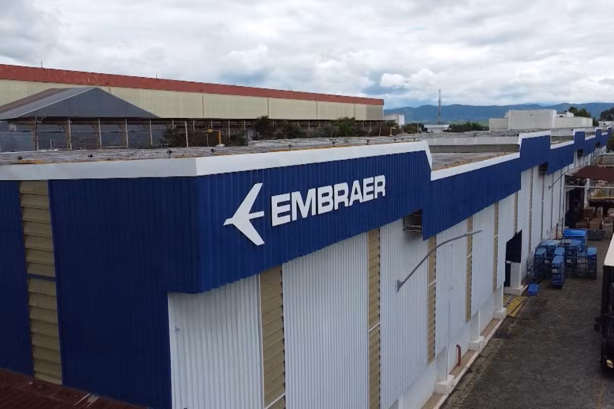 Carteira de pedidos da Embraer soma 34,5 bilhões de dólares no 2º trimestre de 2026