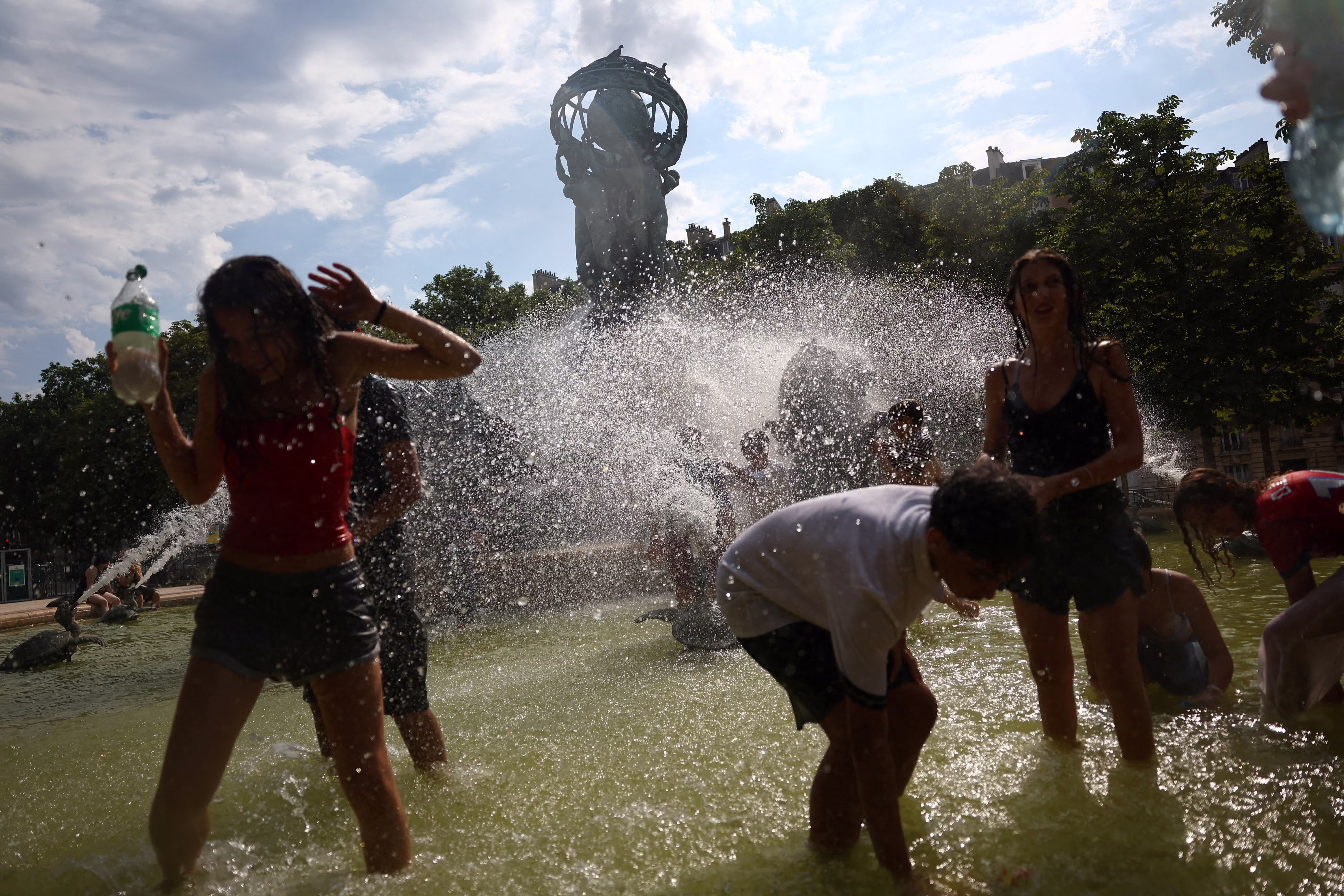 França, Bélgica e Holanda registram 3,7 mil mortes a mais durante onda de calor histórica