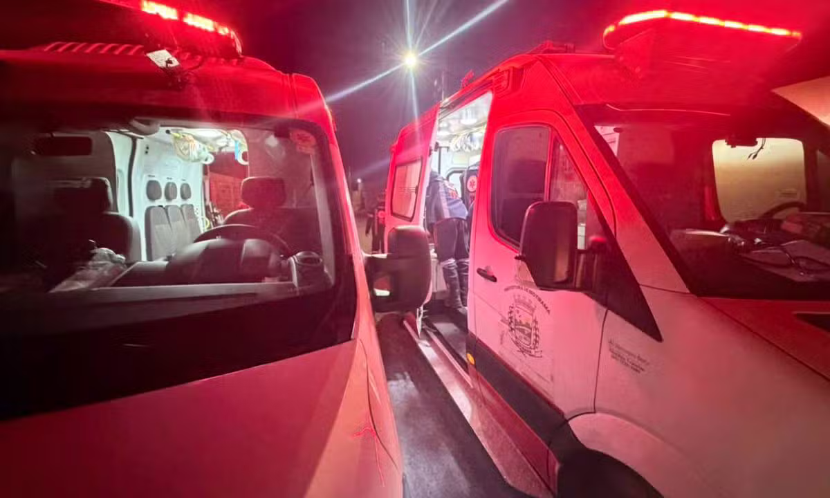 Homem mata namorado da ex-companheira e deixa mulher ferida em ataque a tiros na frente dos filhos dela na Bahia