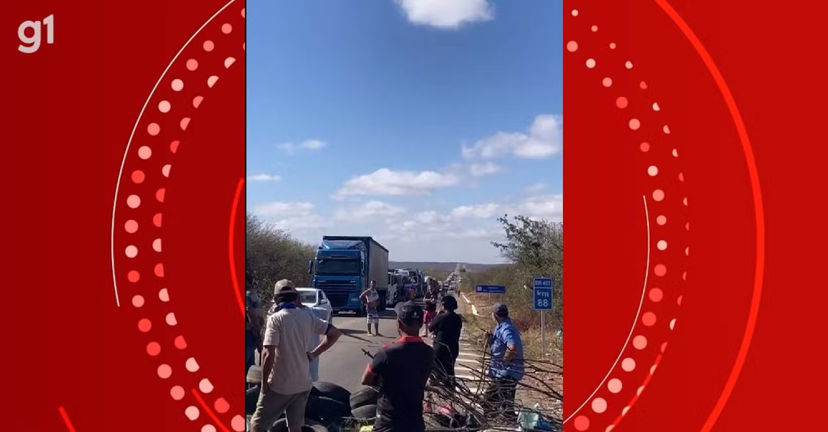 Protesto por falta de água bloqueia trecho da BR