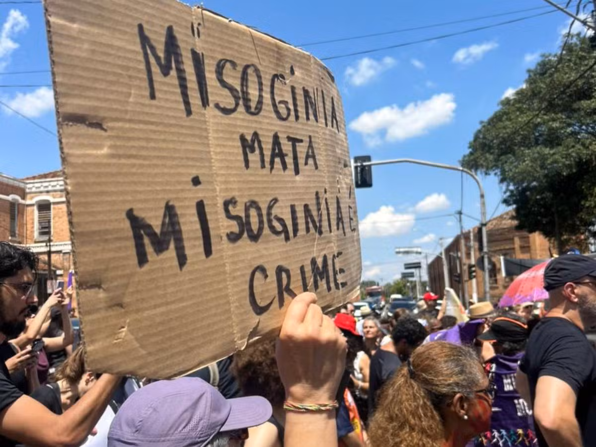 Câmara aprova urgência da proposta que torna crime a misoginia; veja como votaram deputados e partidos