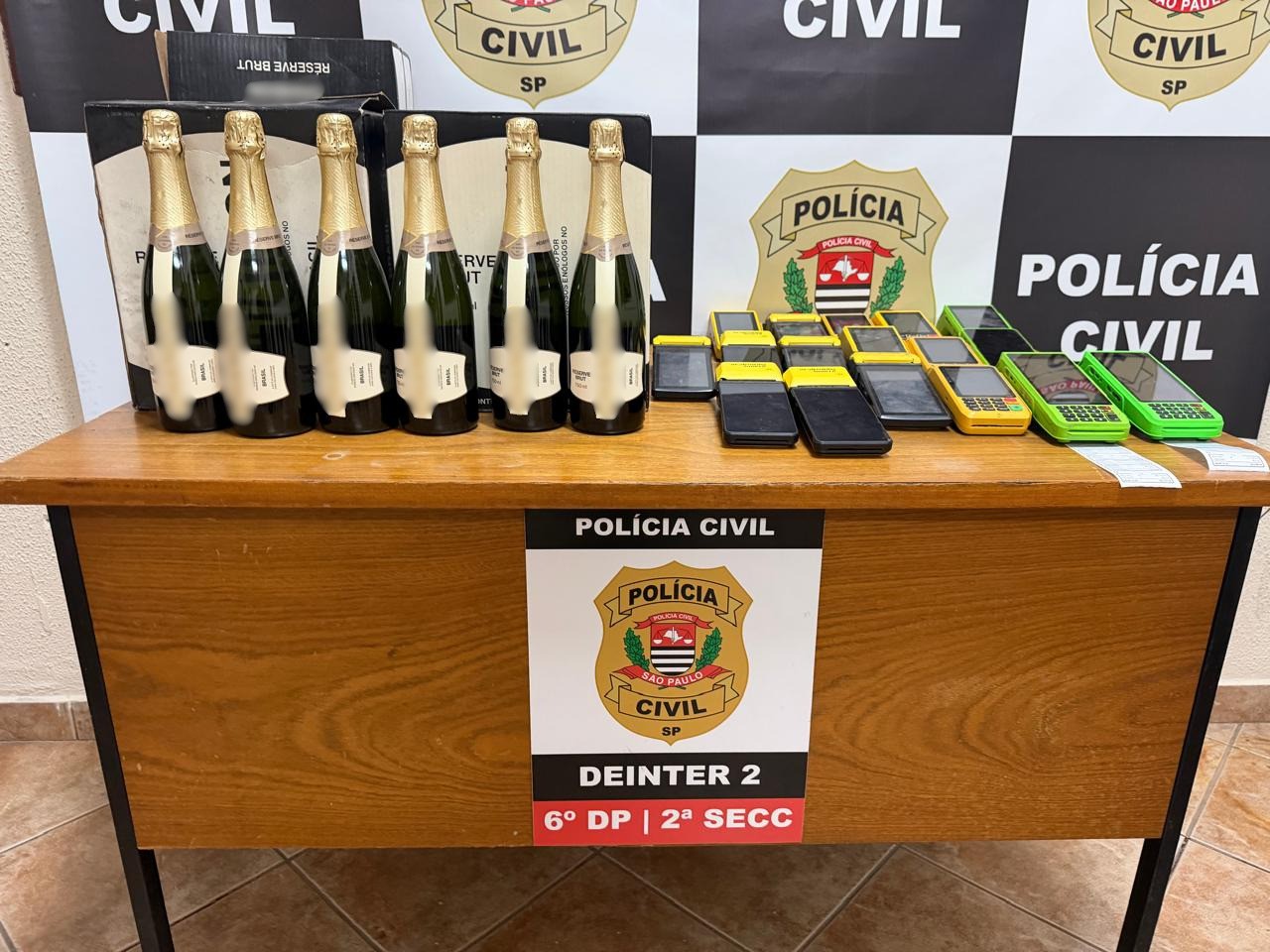 Força-tarefa fecha comércios e apreende caça