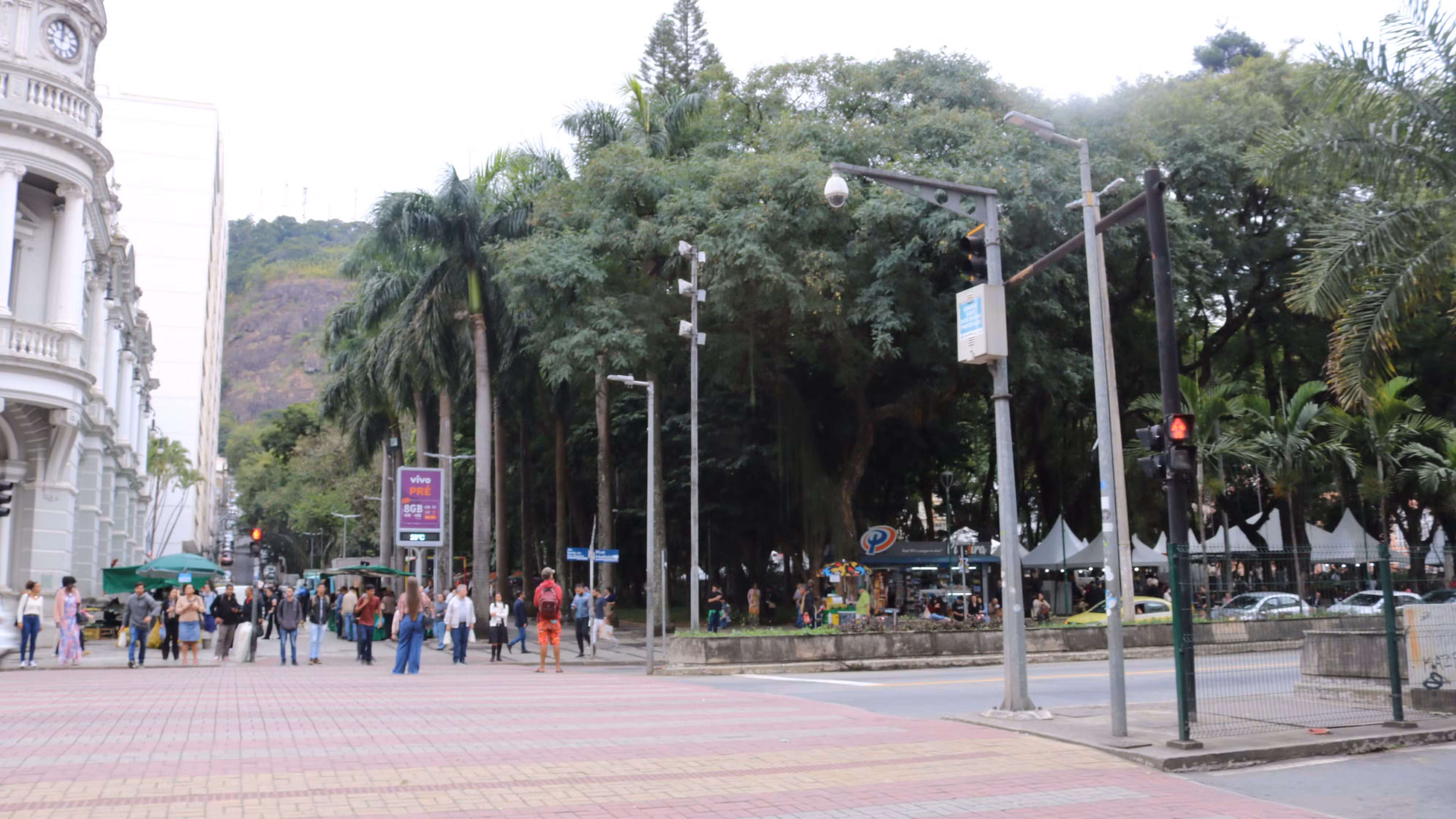 Corrida com largada no Parque Halfeld muda trânsito no Centro de Juiz de Fora; veja interdições