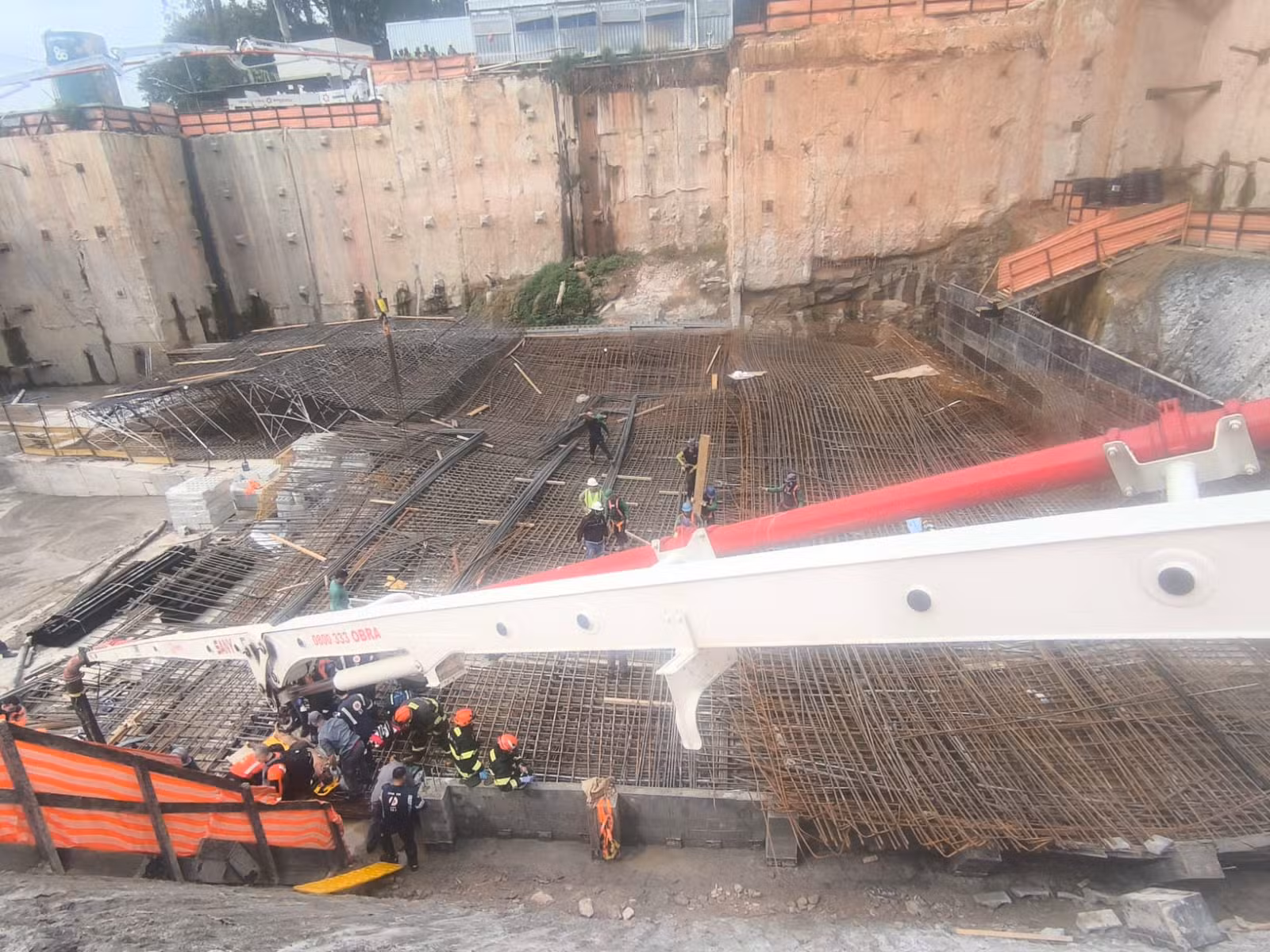 Soldador morre após desabamento em obra de prédio de luxo no Morumbi, na Zona Oeste de SP