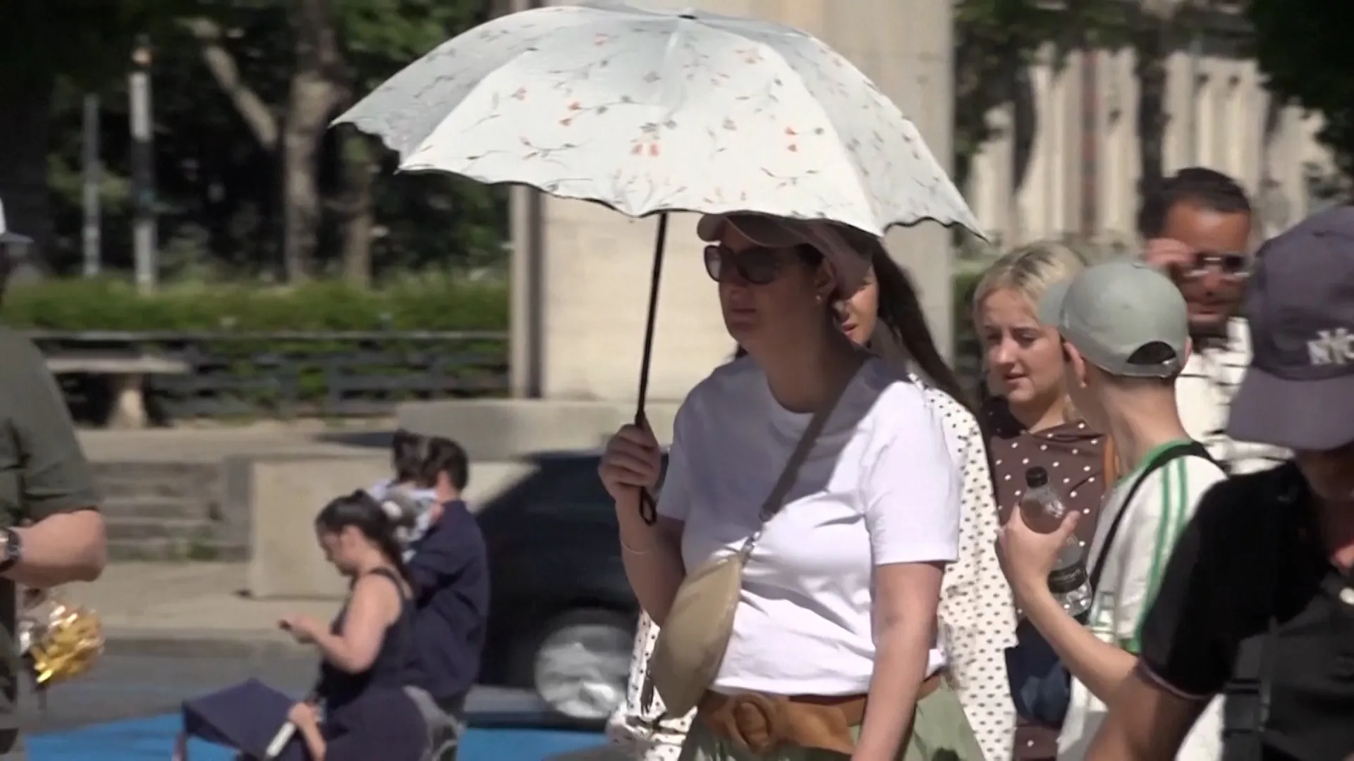 É #FAKE que semáforos derreteram por causa de onda de calor na Europa