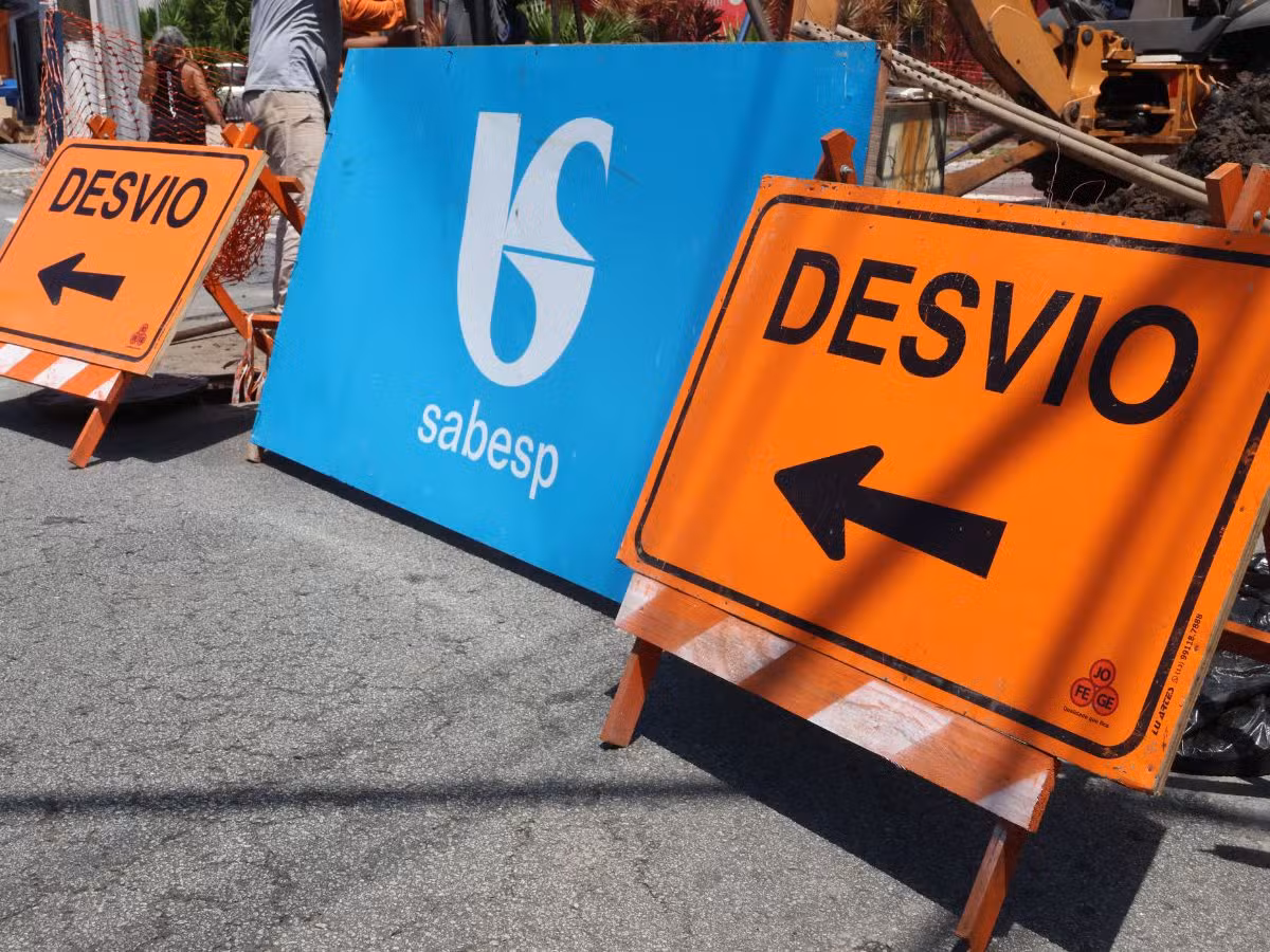 Obras da Sabesp interditam ruas movimentadas no centro de Avaré a partir desta quarta